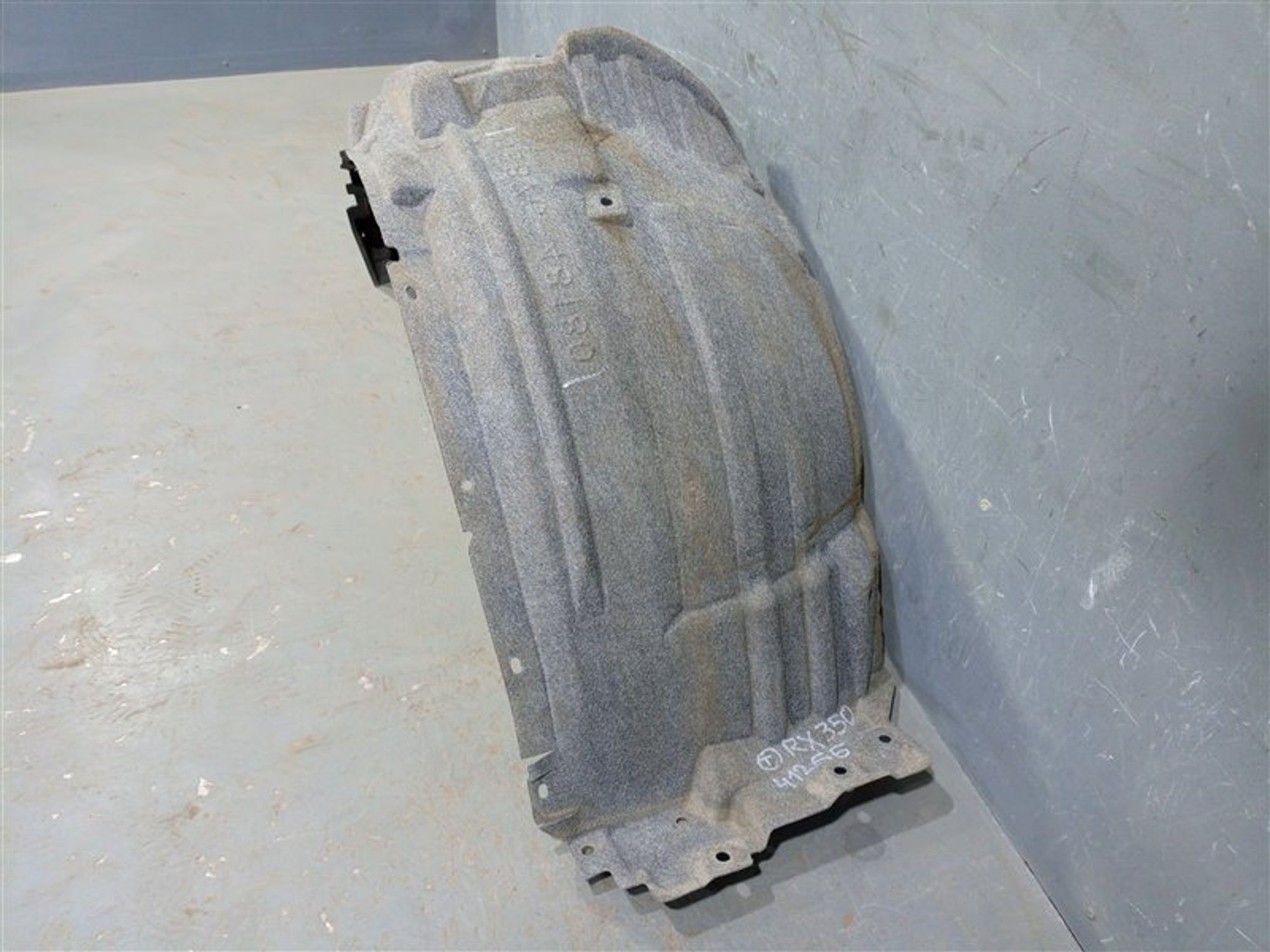 https://ycs.partsauto.market/partsauto-images/thmbs/dc0eef04b6e03176379763a38d44e994/2b00643c90e9e8d3789a7a08bcdaba81/7e460b0e68461af59e3f8baf98ef4030.jpg