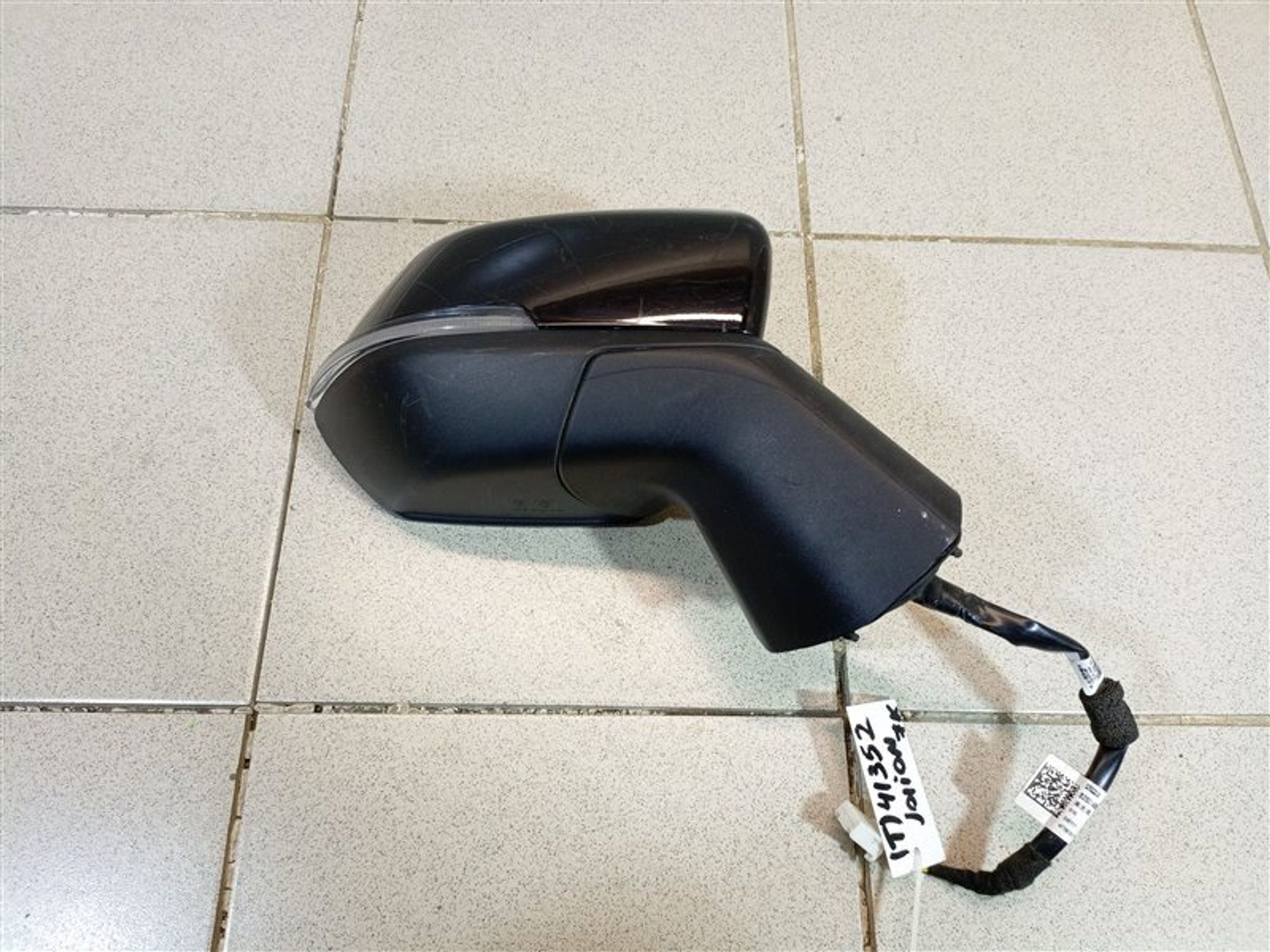 https://ycs.partsauto.market/partsauto-images/thmbs/dc0eef04b6e03176379763a38d44e994/2b60d3604f8481e8e08f9c3c394e228f/0ee1a387bf0e0653e5d88154967137cb.jpg