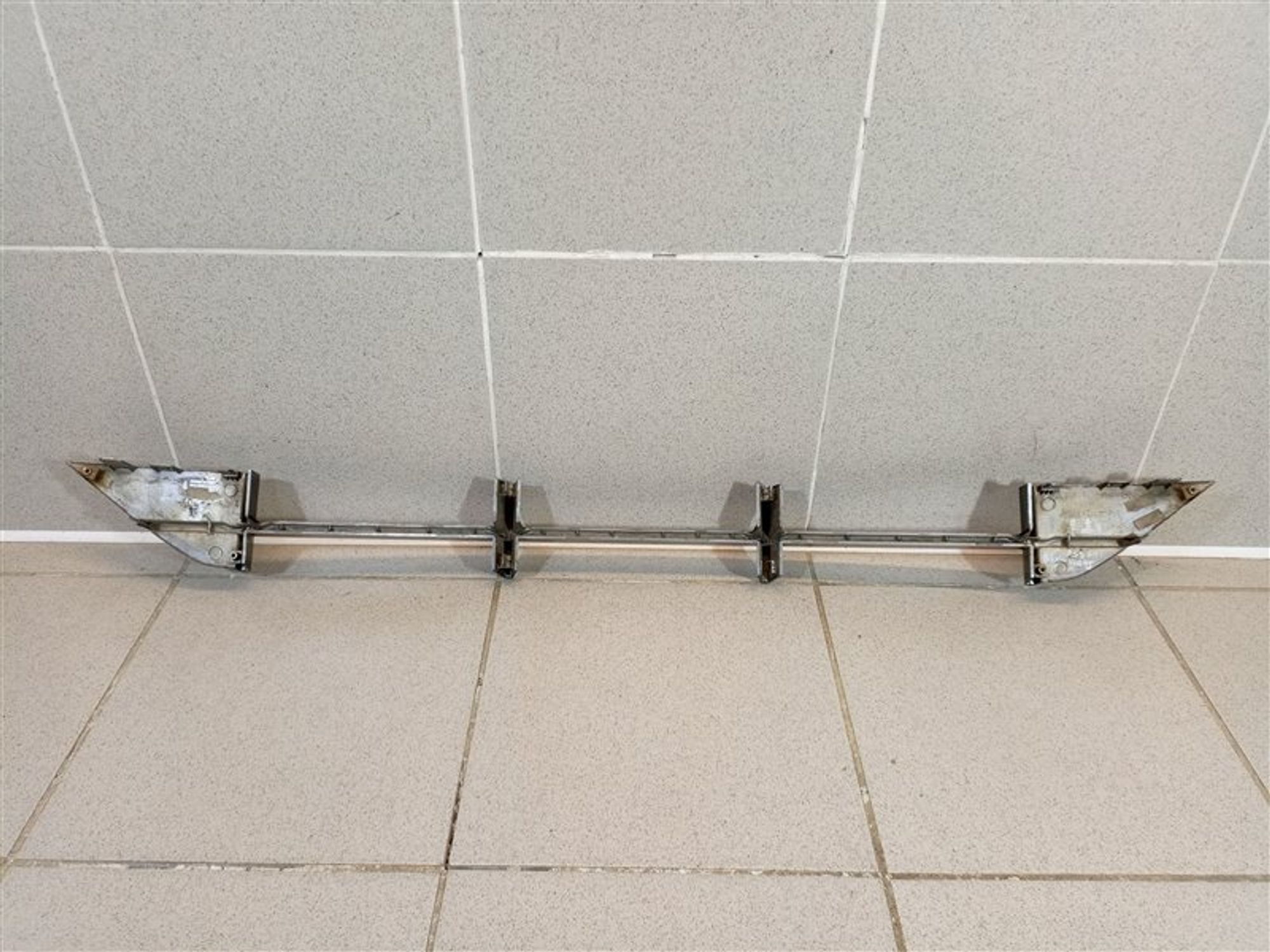 https://ycs.partsauto.market/partsauto-images/thmbs/dc0eef04b6e03176379763a38d44e994/2bce21ab60396de7e9e467924ef4790c/005191c262eb41e8eea724099fd55bf5.jpg