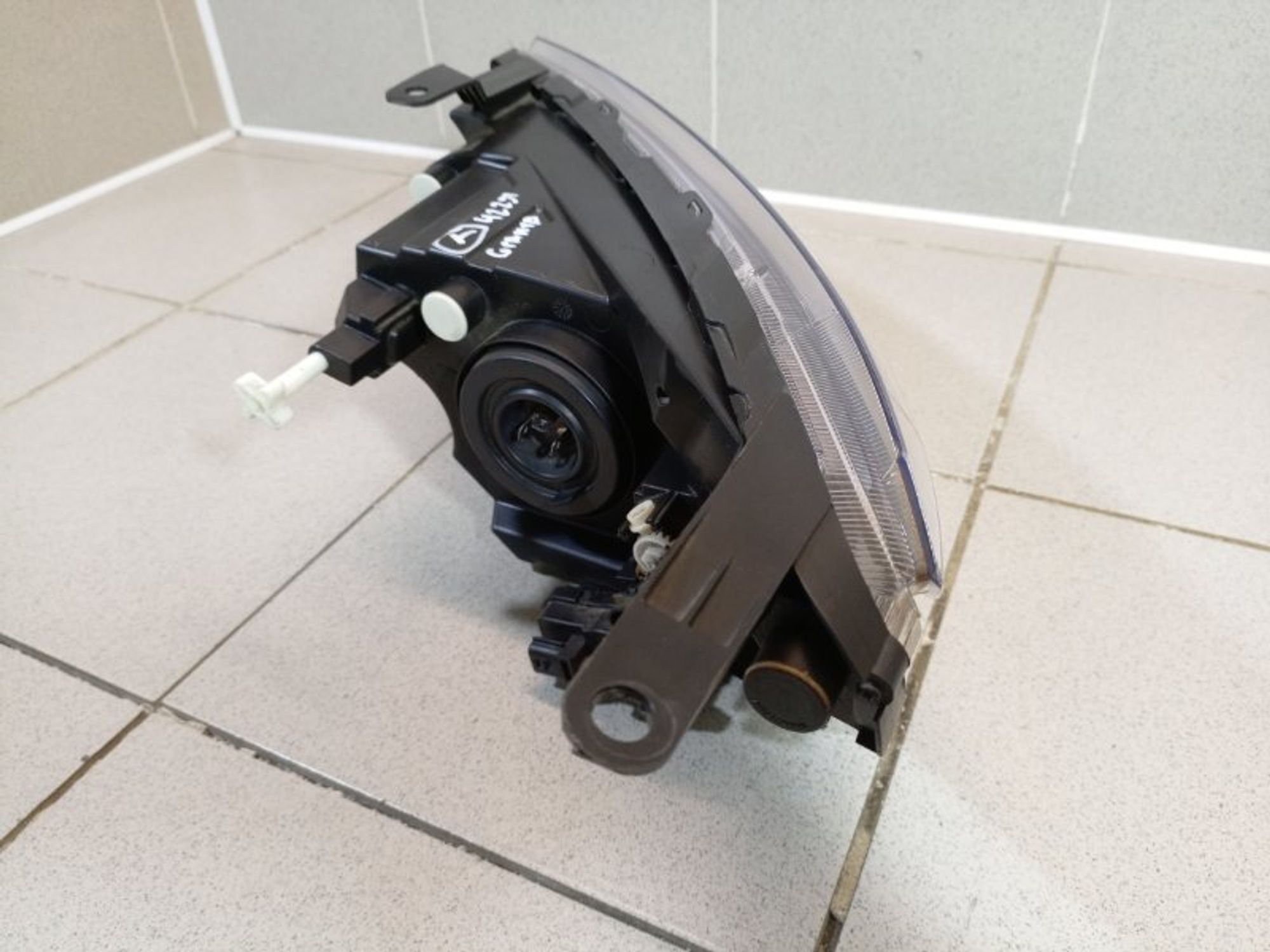 https://ycs.partsauto.market/partsauto-images/thmbs/dc0eef04b6e03176379763a38d44e994/2c3d7c8b4a978c5cc6bdfd7e77cb7ba6/3b0b9da6ae71c9a84eabac26e14e9c44.jpg