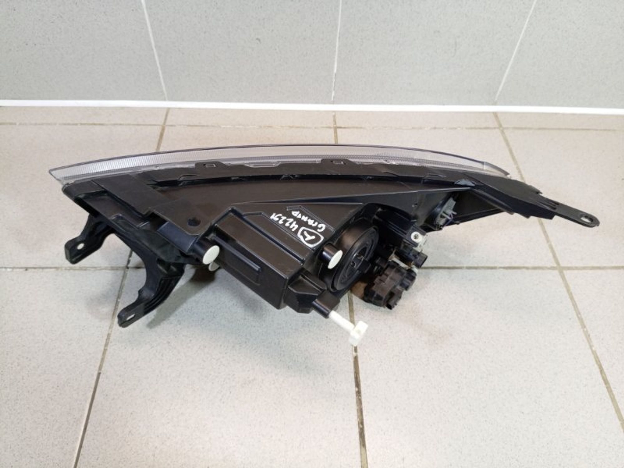 https://ycs.partsauto.market/partsauto-images/thmbs/dc0eef04b6e03176379763a38d44e994/2c3d7c8b4a978c5cc6bdfd7e77cb7ba6/3c3f00b8f7ad1638f673389afcd74c3e.jpg