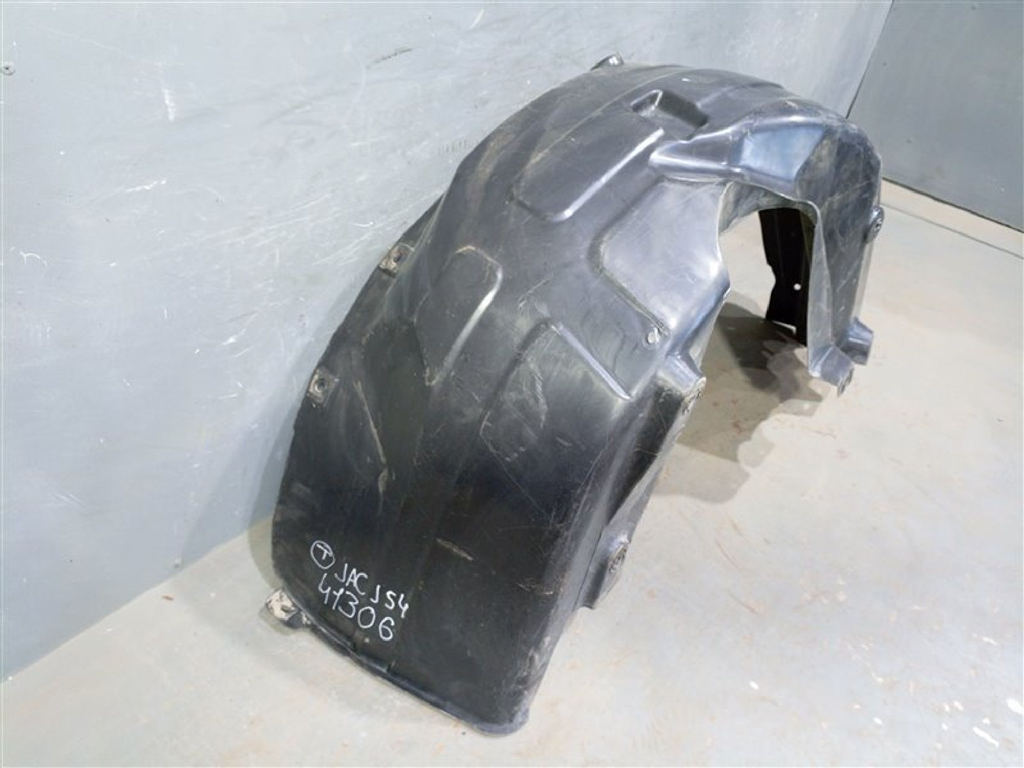 https://ycs.partsauto.market/partsauto-images/thmbs/dc0eef04b6e03176379763a38d44e994/2cbadb58e3a438f672981354bf14410c/ce113738c087bbce0b72c3df5526882f.jpg