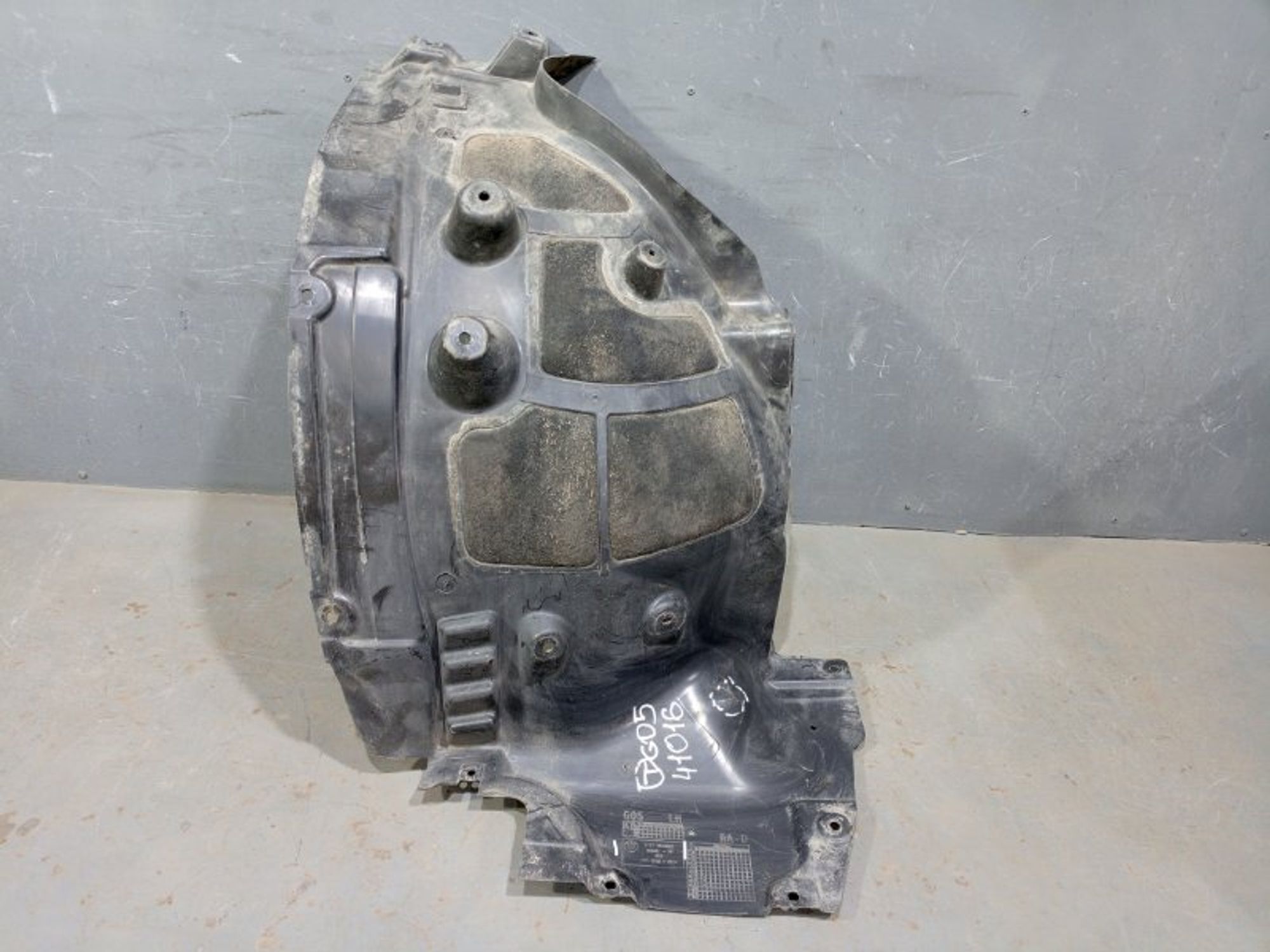 https://ycs.partsauto.market/partsauto-images/thmbs/dc0eef04b6e03176379763a38d44e994/2db8565a524cf9521357310930eb5f96/4ff5356ac933bfc341a6172ea039a4bd.jpg