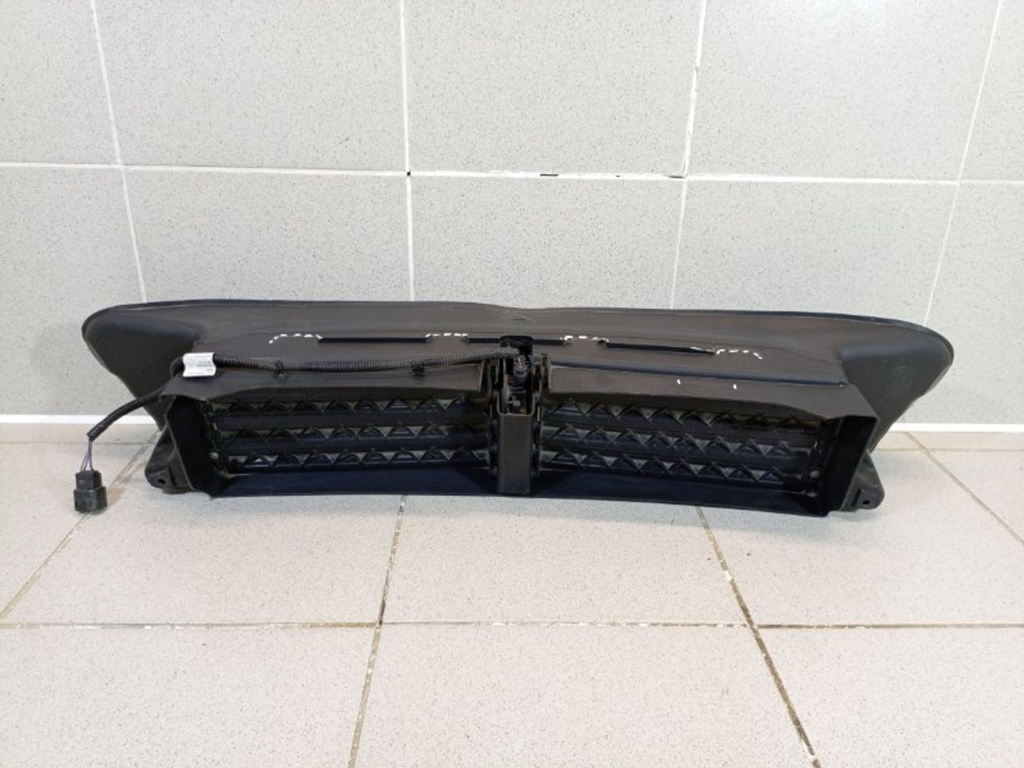 https://ycs.partsauto.market/partsauto-images/thmbs/dc0eef04b6e03176379763a38d44e994/32ced8b74a5a6c0f9d0291f671846c94/eb5e6051a9c7fc29094671d216c420c2.jpg