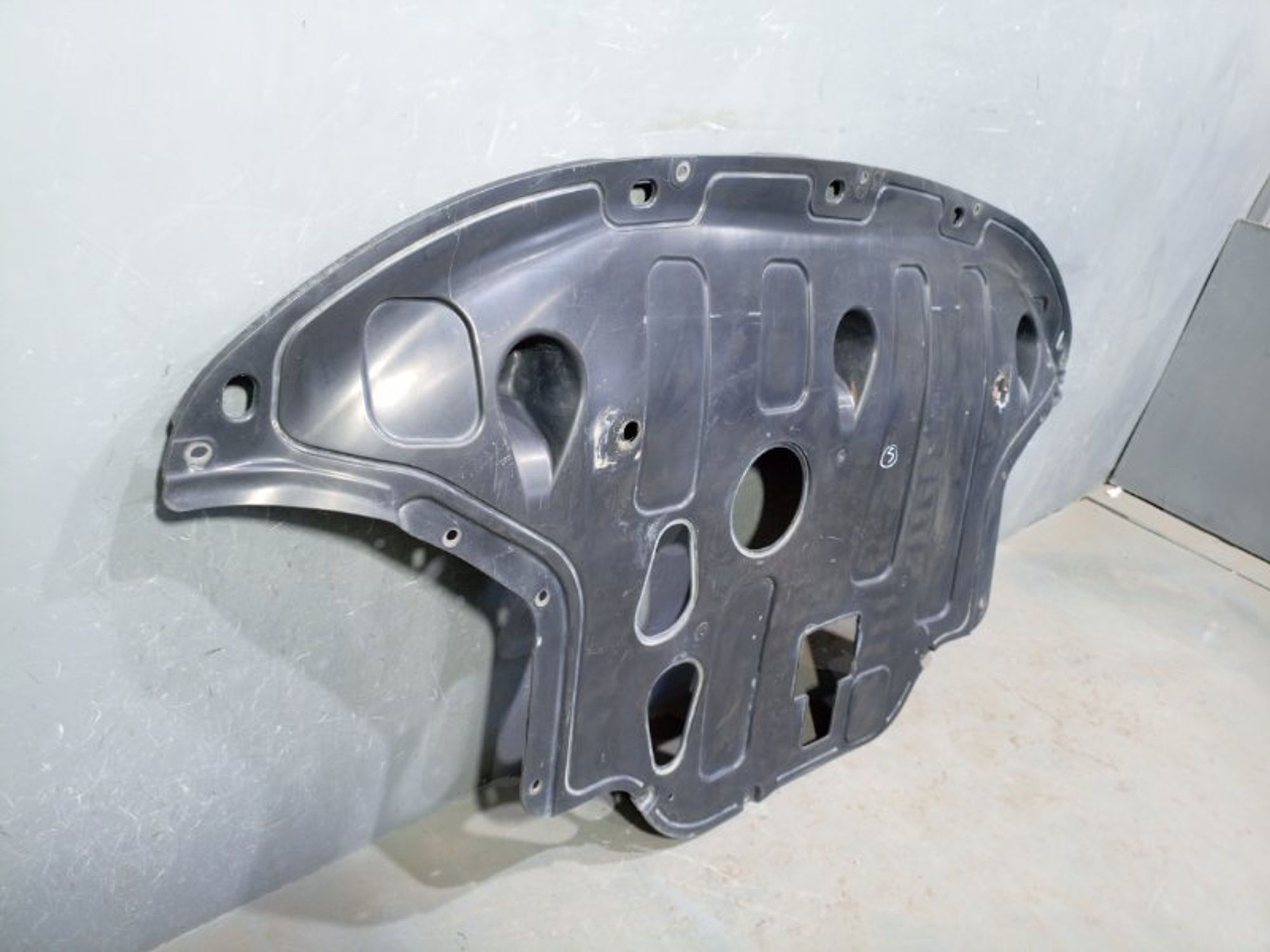 https://ycs.partsauto.market/partsauto-images/thmbs/dc0eef04b6e03176379763a38d44e994/339da2cdea518842242919db1a786001/0122b4ff6cbf6002d57de98e869e1d48.jpg