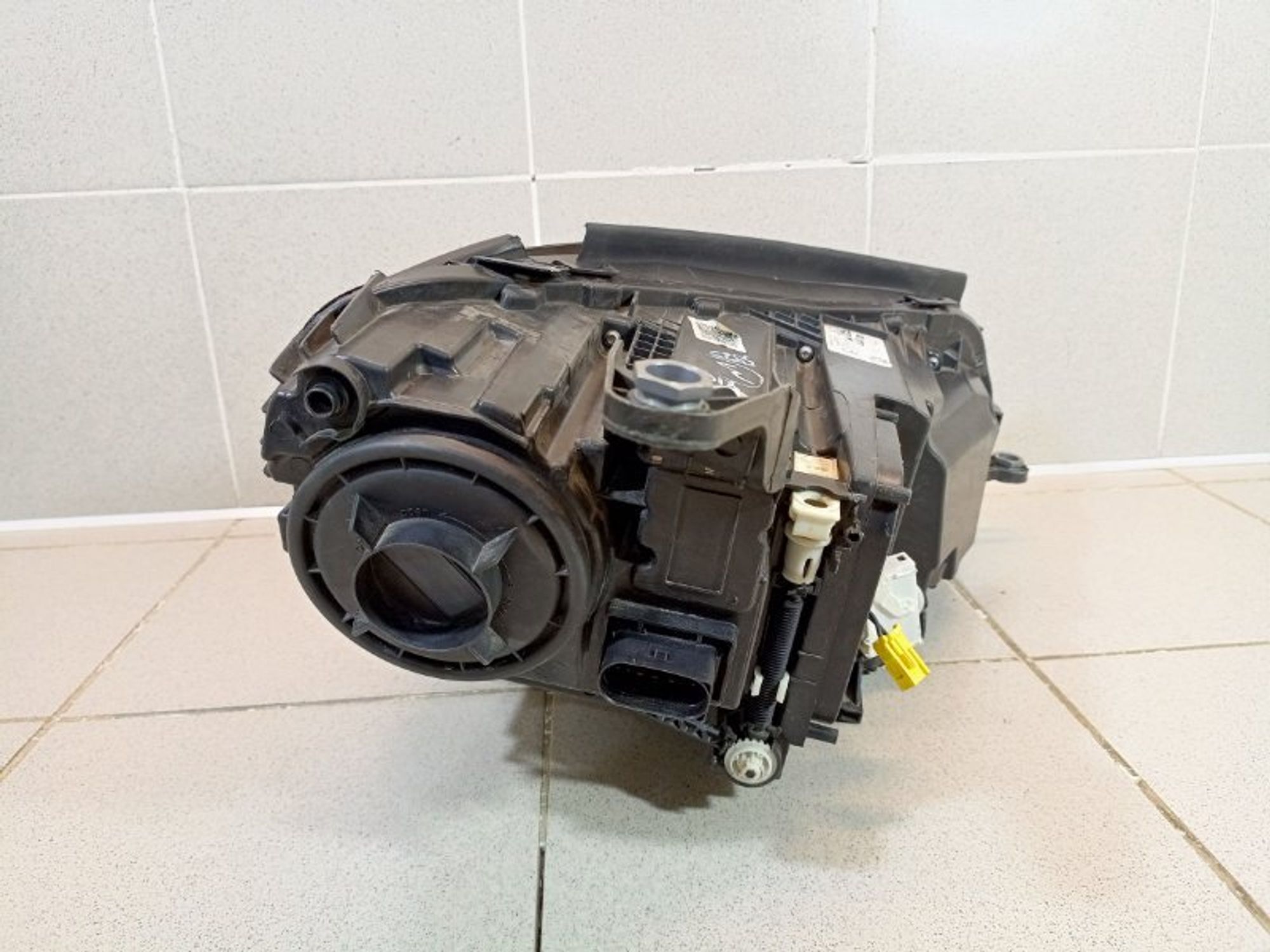 https://ycs.partsauto.market/partsauto-images/thmbs/dc0eef04b6e03176379763a38d44e994/34972462b0e1b685b900ca914488f6e1/810fbdb0469181a507d58f895c182723.jpg
