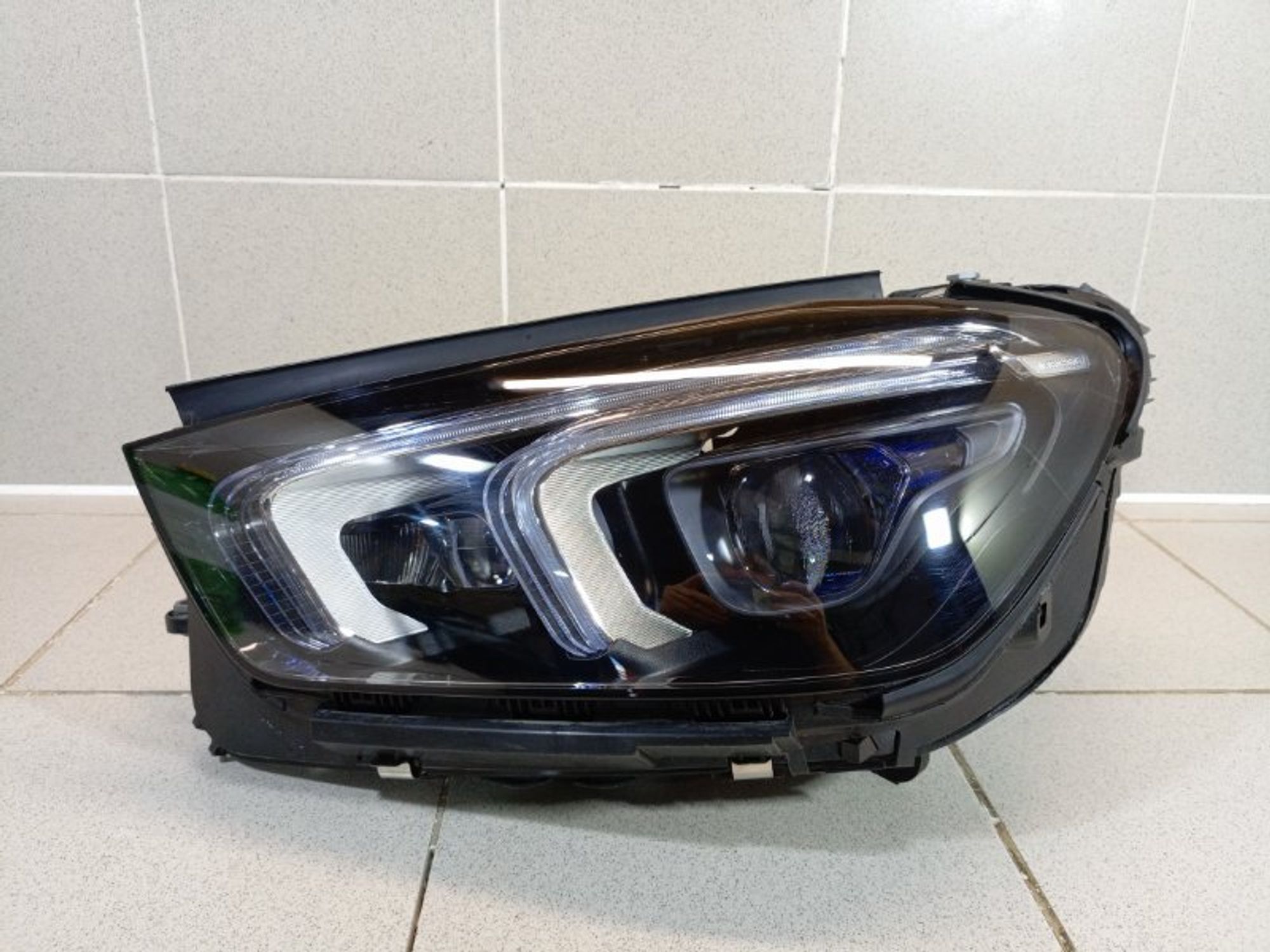 https://ycs.partsauto.market/partsauto-images/thmbs/dc0eef04b6e03176379763a38d44e994/34972462b0e1b685b900ca914488f6e1/cb4f7c5a9c2b857ad242e734d64e4c5f.jpg
