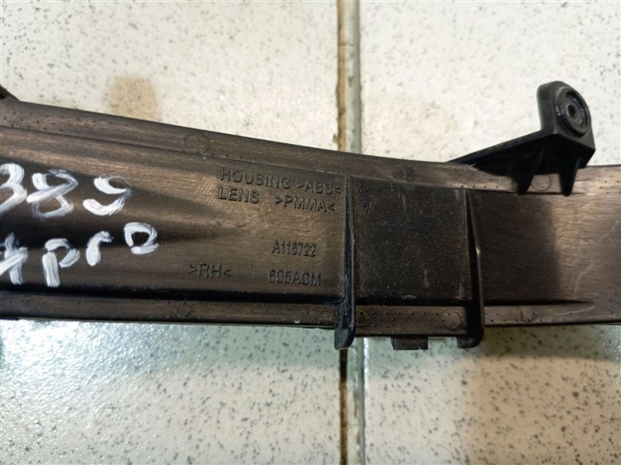 https://ycs.partsauto.market/partsauto-images/thmbs/dc0eef04b6e03176379763a38d44e994/39326da2caccc3fa1b8d7c3770b415b4/0da0e96824e171e2ff23ae743034a2af.jpg