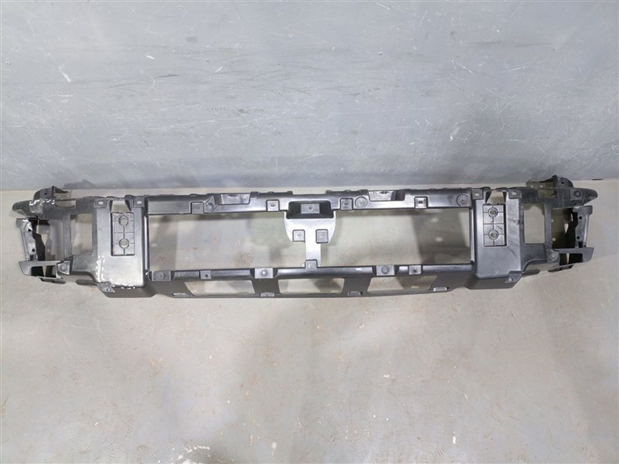 https://ycs.partsauto.market/partsauto-images/thmbs/dc0eef04b6e03176379763a38d44e994/3a88617acf85340a26eab615d64191ed/0ea96ba28a45bda34ddc3ebe61e9efa2.jpg