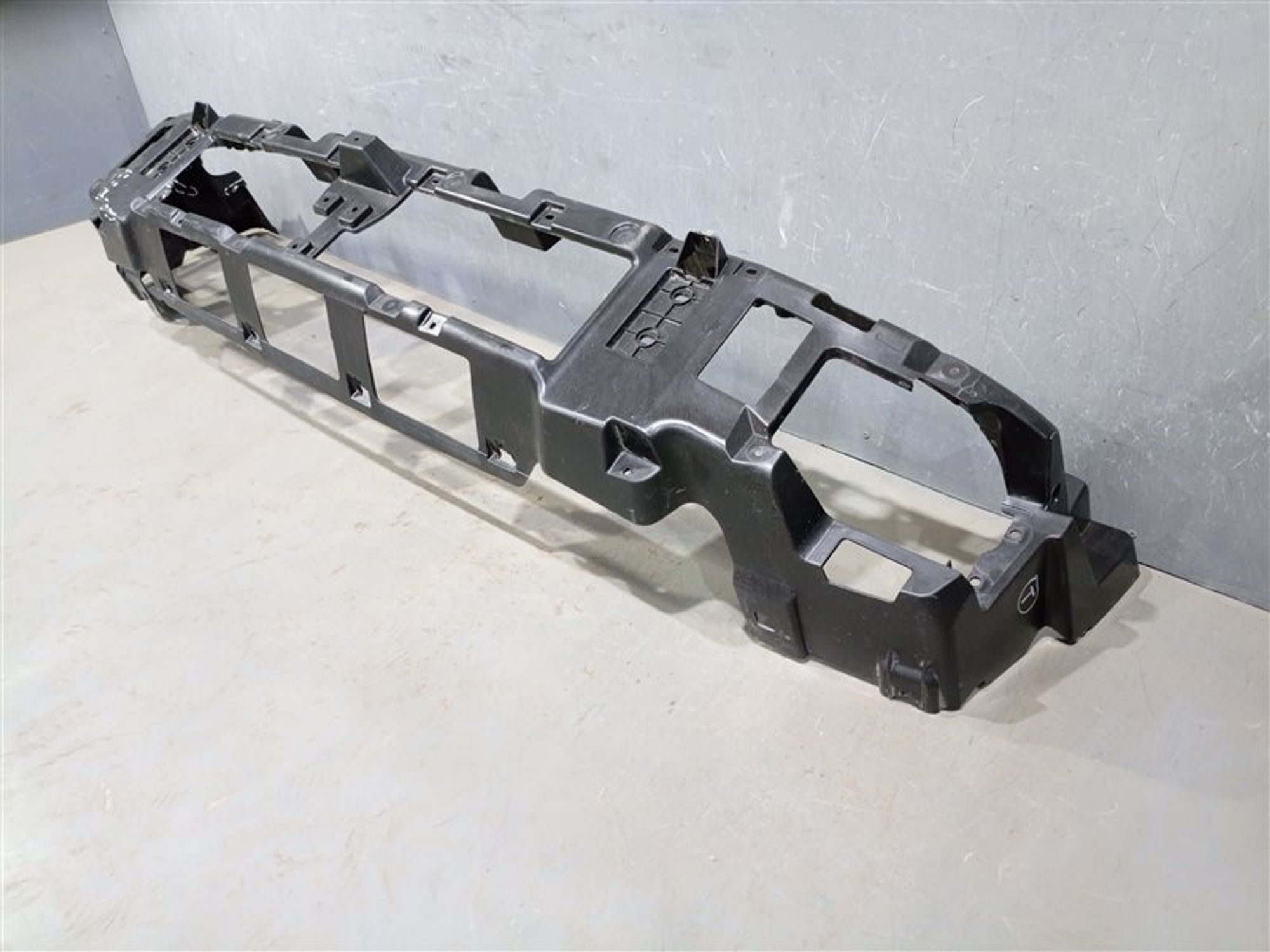 https://ycs.partsauto.market/partsauto-images/thmbs/dc0eef04b6e03176379763a38d44e994/3a88617acf85340a26eab615d64191ed/28f8e0b6410698c4763449486060999e.jpg