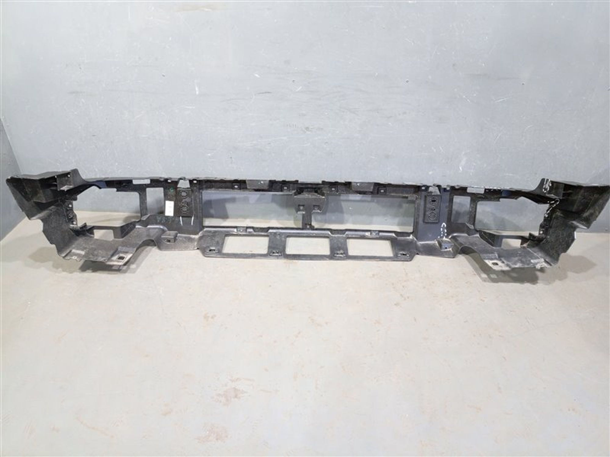 https://ycs.partsauto.market/partsauto-images/thmbs/dc0eef04b6e03176379763a38d44e994/3a88617acf85340a26eab615d64191ed/ffb76fd306be192d8fbaef8b21f4467e.jpg