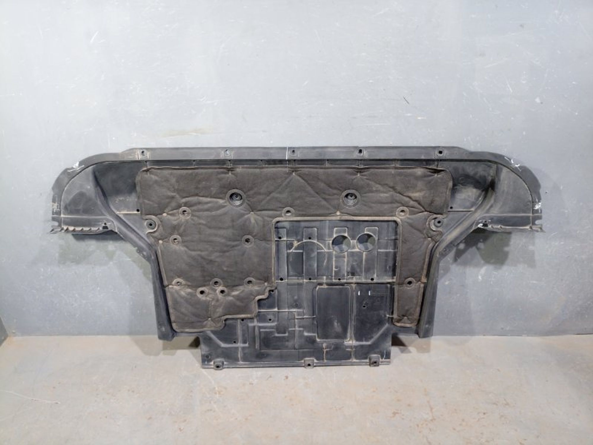 https://ycs.partsauto.market/partsauto-images/thmbs/dc0eef04b6e03176379763a38d44e994/3aa72206e7f8d181f90b0705068dfe4b/399767836f383eba4ec88f73e672eeb1.jpg