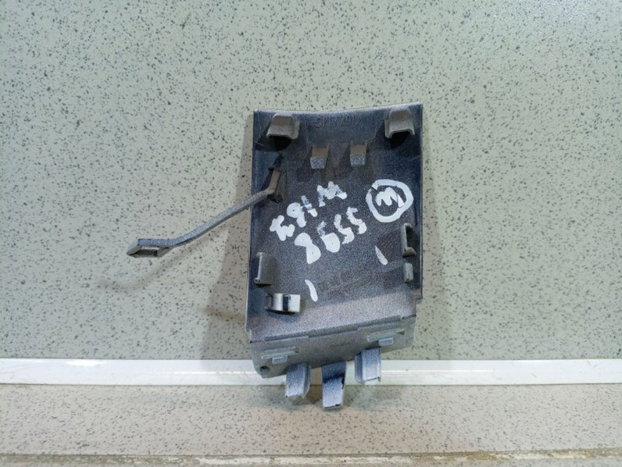 https://ycs.partsauto.market/partsauto-images/thmbs/dc0eef04b6e03176379763a38d44e994/3af0c0eb5b217d717f252190002452b9/33532141aeca85120f30875d65cc70b1.jpg