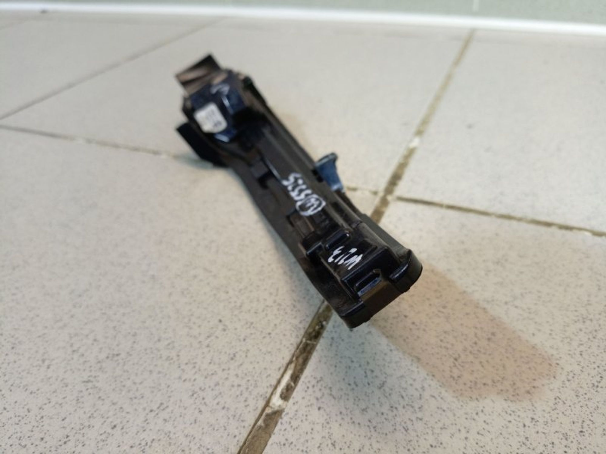 https://ycs.partsauto.market/partsauto-images/thmbs/dc0eef04b6e03176379763a38d44e994/3c97b36c6e262ddb9a86607e88f0e447/bb180508c92434bc50e5c9e63b175e50.jpg