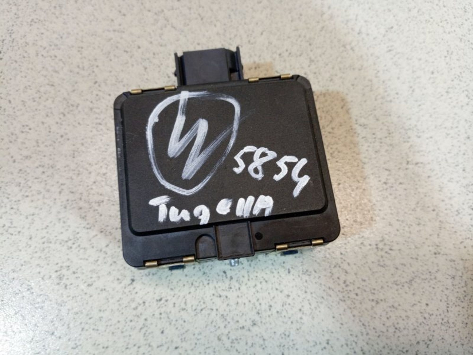 https://ycs.partsauto.market/partsauto-images/thmbs/dc0eef04b6e03176379763a38d44e994/3cc1bd07c217fa0330ca7600255fe71c/281f7f1bc0841249e16af1b38fe3a856.jpg