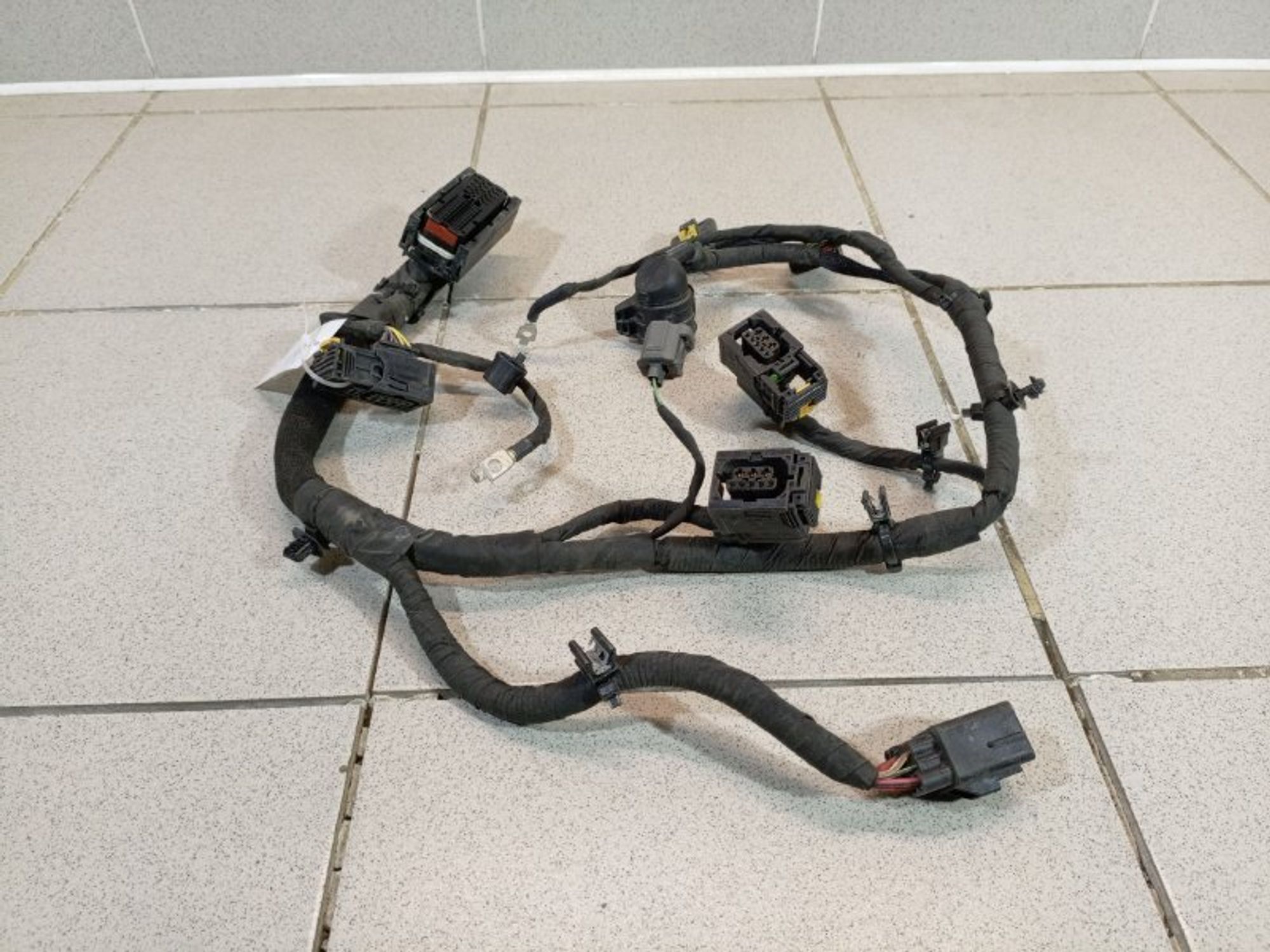 https://ycs.partsauto.market/partsauto-images/thmbs/dc0eef04b6e03176379763a38d44e994/3d57fb0473280d1d7241ca8caef75b8e/3cbbd670ca9472889b84fcd701ea8839.jpg