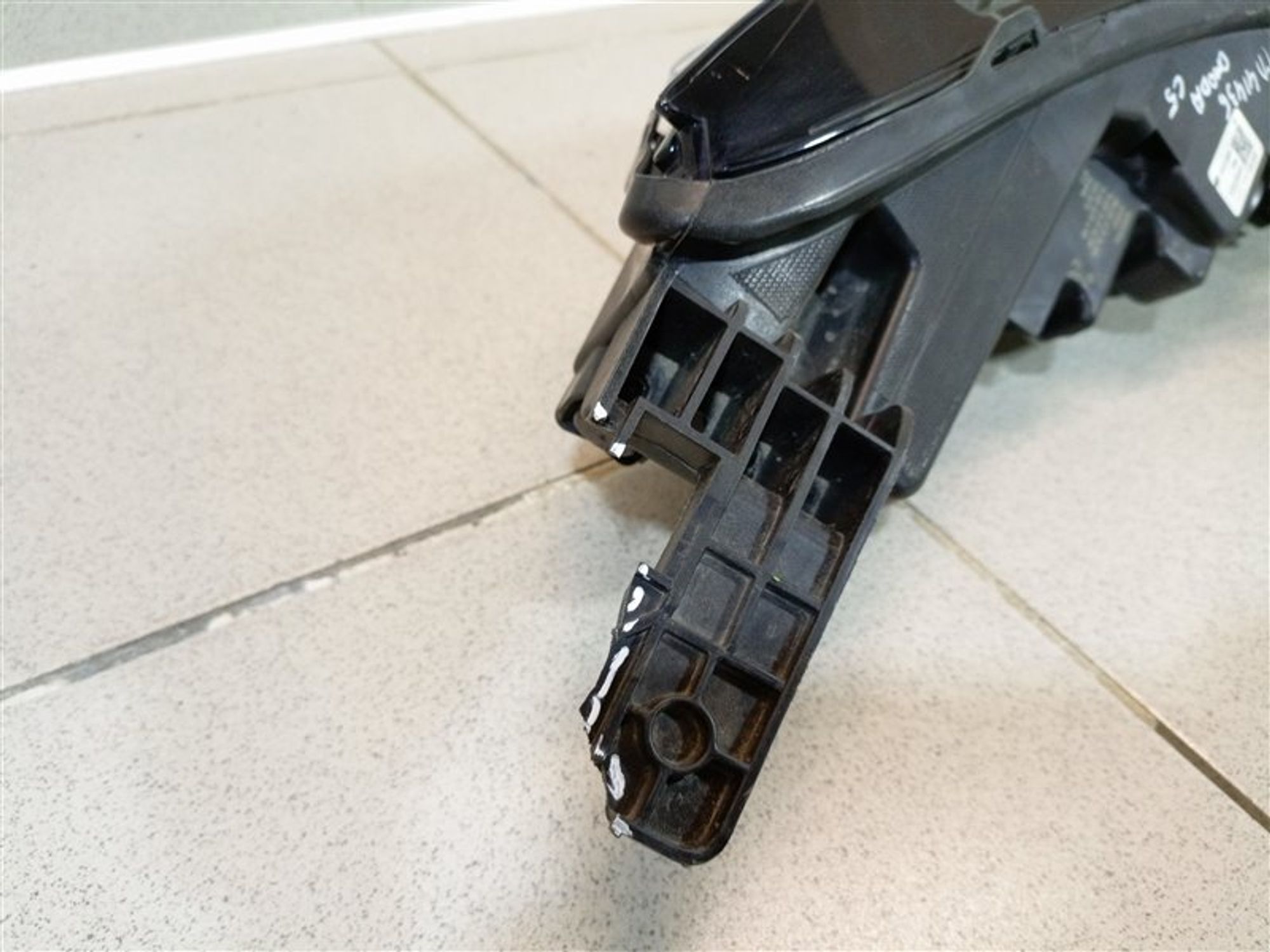 https://ycs.partsauto.market/partsauto-images/thmbs/dc0eef04b6e03176379763a38d44e994/3e5cc0fa6749e5558ced402ae01d2318/987aa4dd97b43bd42e4a8c9b31a0a31c.jpg