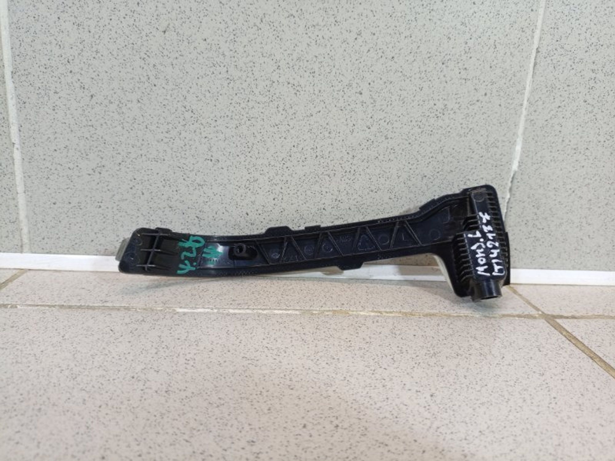 https://ycs.partsauto.market/partsauto-images/thmbs/dc0eef04b6e03176379763a38d44e994/420643253b5606b006fcf1cc2f05c1ac/30ea2900a4117e40ae17b41310529bc3.jpg