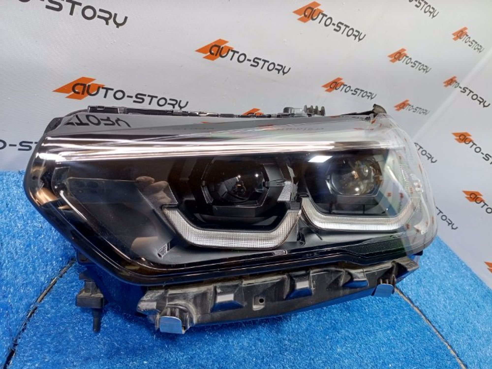 https://ycs.partsauto.market/partsauto-images/thmbs/dc0eef04b6e03176379763a38d44e994/435c6b394fa54224005fc26c2ae337cb/631fff977ffadbb7b80d391ed9ebcaf6.jpg