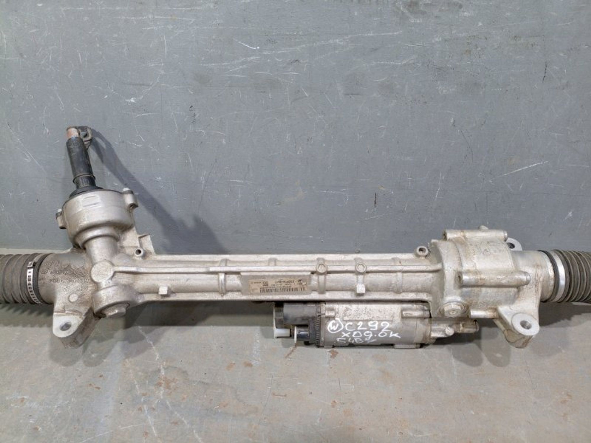 https://ycs.partsauto.market/partsauto-images/thmbs/dc0eef04b6e03176379763a38d44e994/44ac958cbc646a3200016a21093ca3d1/5e21280d9e48a395bf1062960c4e54ae.jpg