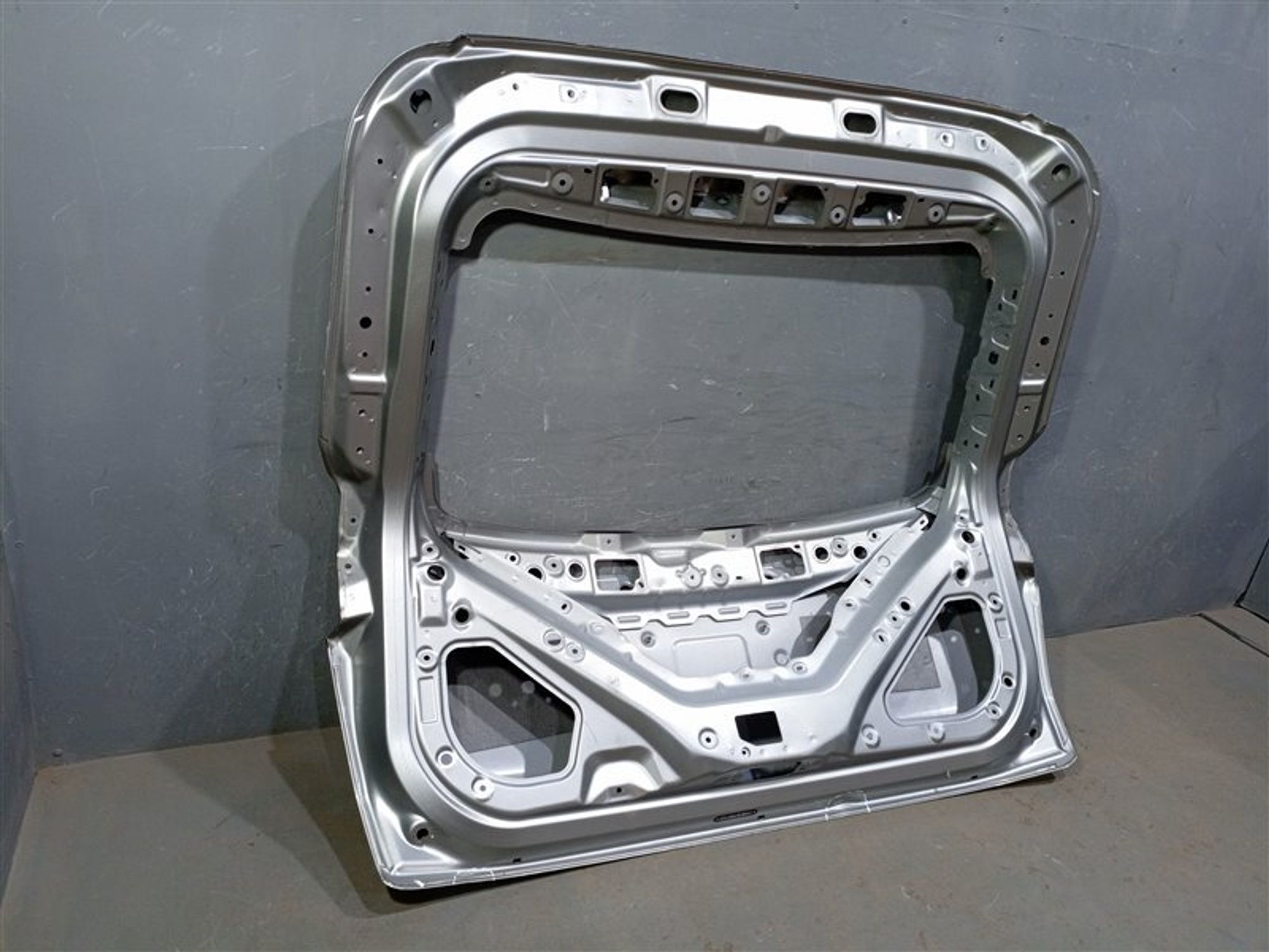 https://ycs.partsauto.market/partsauto-images/thmbs/dc0eef04b6e03176379763a38d44e994/4a2cd33f1e333f9311b29e40767930ae/5f0d4b7aebc801443a563c08fd1024b0.jpg
