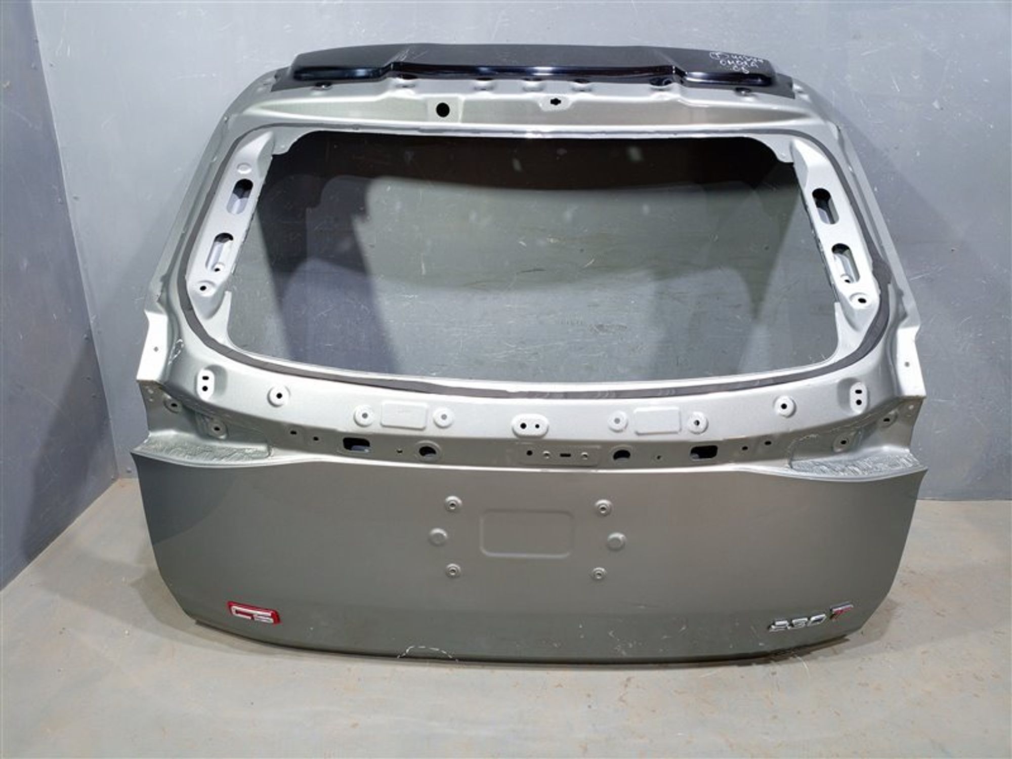 https://ycs.partsauto.market/partsauto-images/thmbs/dc0eef04b6e03176379763a38d44e994/4a2cd33f1e333f9311b29e40767930ae/93b4953b6126a642ecc7111e605e33f0.jpg