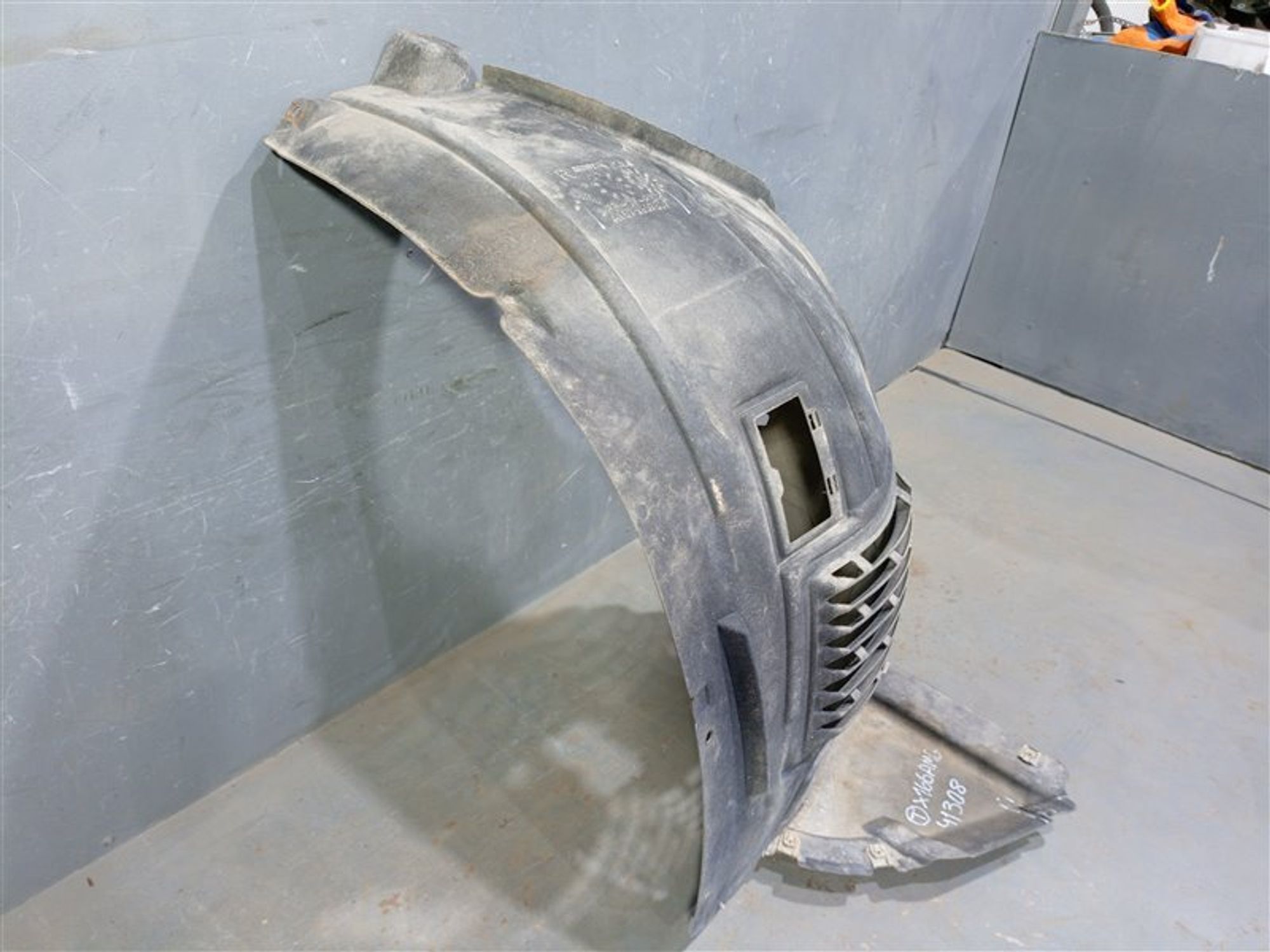 https://ycs.partsauto.market/partsauto-images/thmbs/dc0eef04b6e03176379763a38d44e994/4b16b05b82003e61e34154927dcdd0ba/2dee22e8902a0d8f952fb652ebc98370.jpg