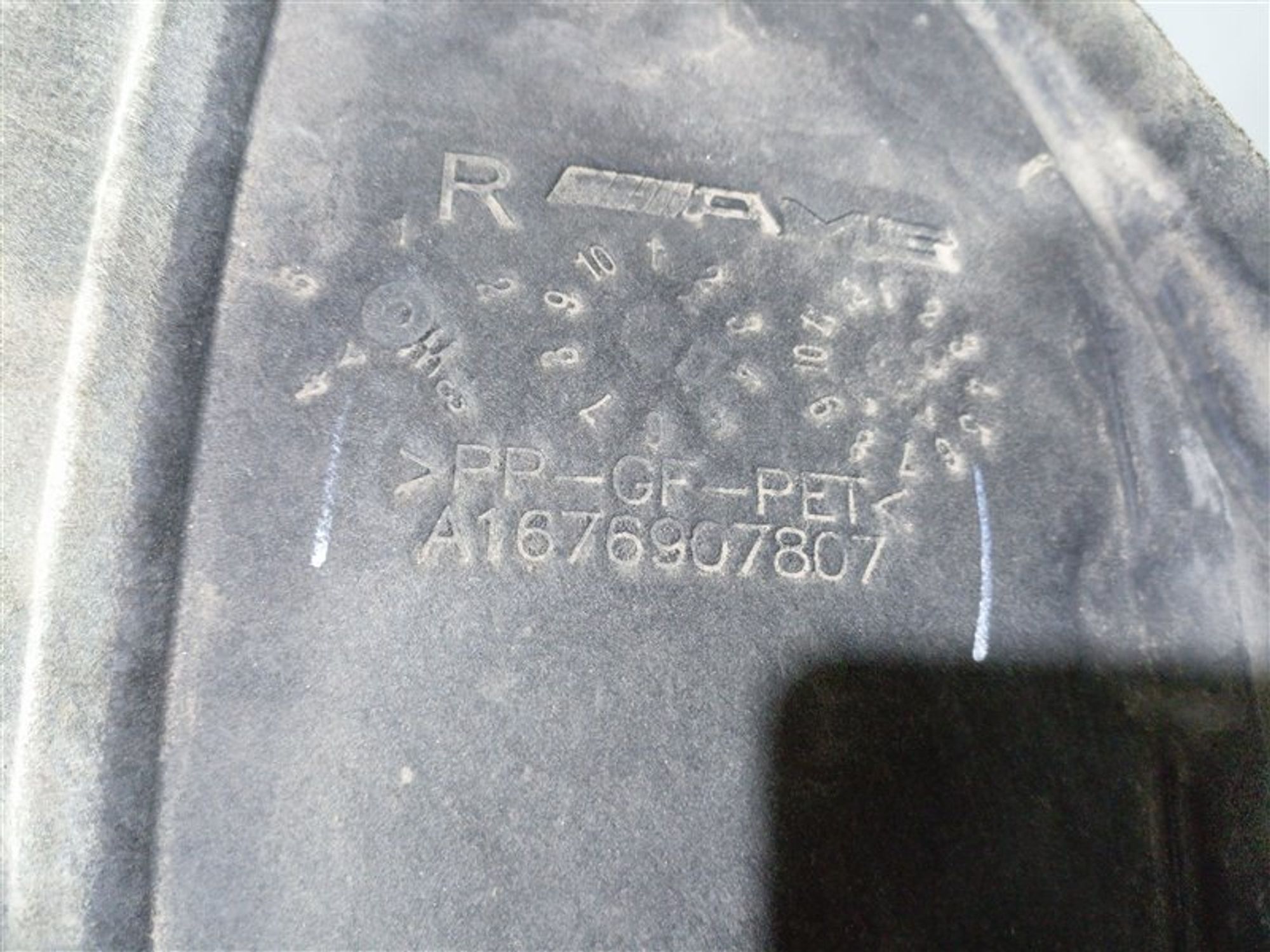 https://ycs.partsauto.market/partsauto-images/thmbs/dc0eef04b6e03176379763a38d44e994/4b16b05b82003e61e34154927dcdd0ba/92e025a265b818ce359c4ee4f8f399ab.jpg