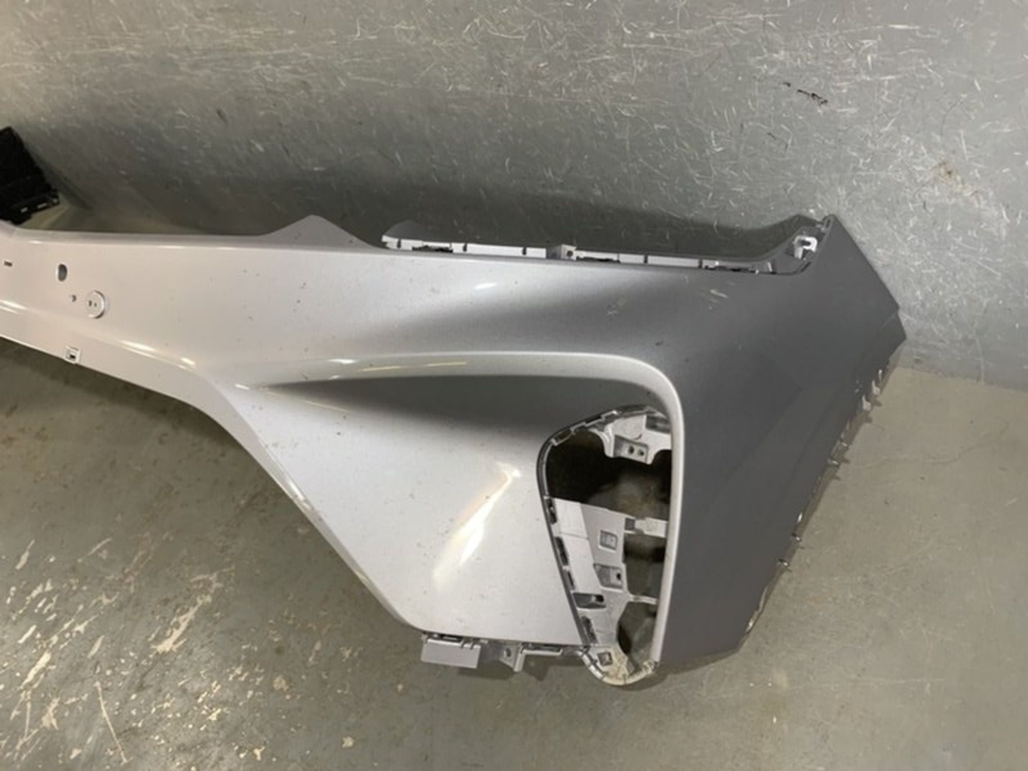 https://ycs.partsauto.market/partsauto-images/thmbs/dc0eef04b6e03176379763a38d44e994/4c7467973bfb945e47d036bb730c92cd/043aa3aa701b85dd284865fbc704ec73.jpg