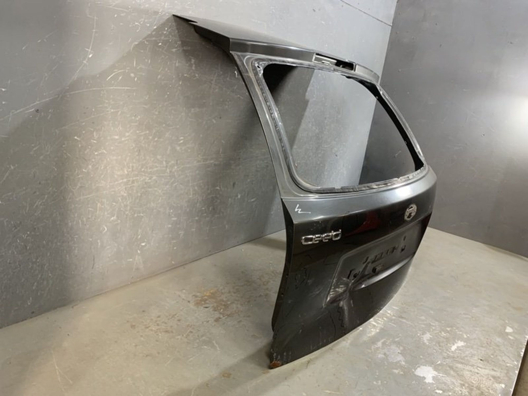 https://ycs.partsauto.market/partsauto-images/thmbs/dc0eef04b6e03176379763a38d44e994/4dca2fde1bd75de721c4fefbc569d7d5/990aae4afdd9ddb8f8f9360503d75ae8.jpg