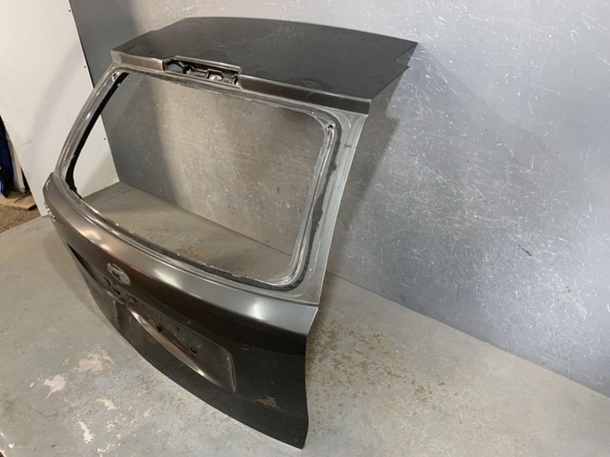 https://ycs.partsauto.market/partsauto-images/thmbs/dc0eef04b6e03176379763a38d44e994/4dca2fde1bd75de721c4fefbc569d7d5/fe90da3cbdaf214116a4c84ff823051a.jpg
