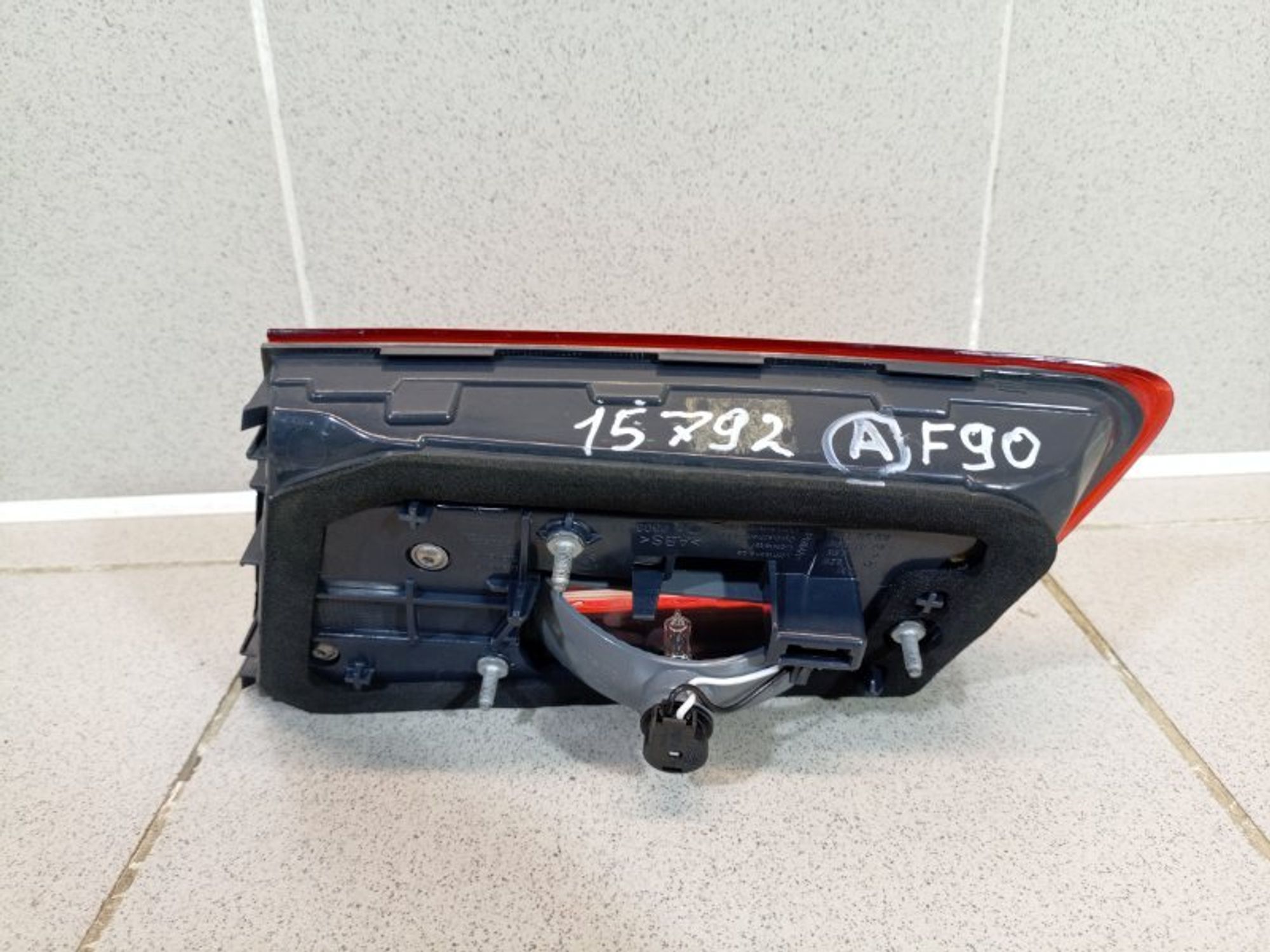 https://ycs.partsauto.market/partsauto-images/thmbs/dc0eef04b6e03176379763a38d44e994/511876b28d72e028a28c18e64e56d208/f81a5b59c473c938b8e28bbb043fd693.jpg