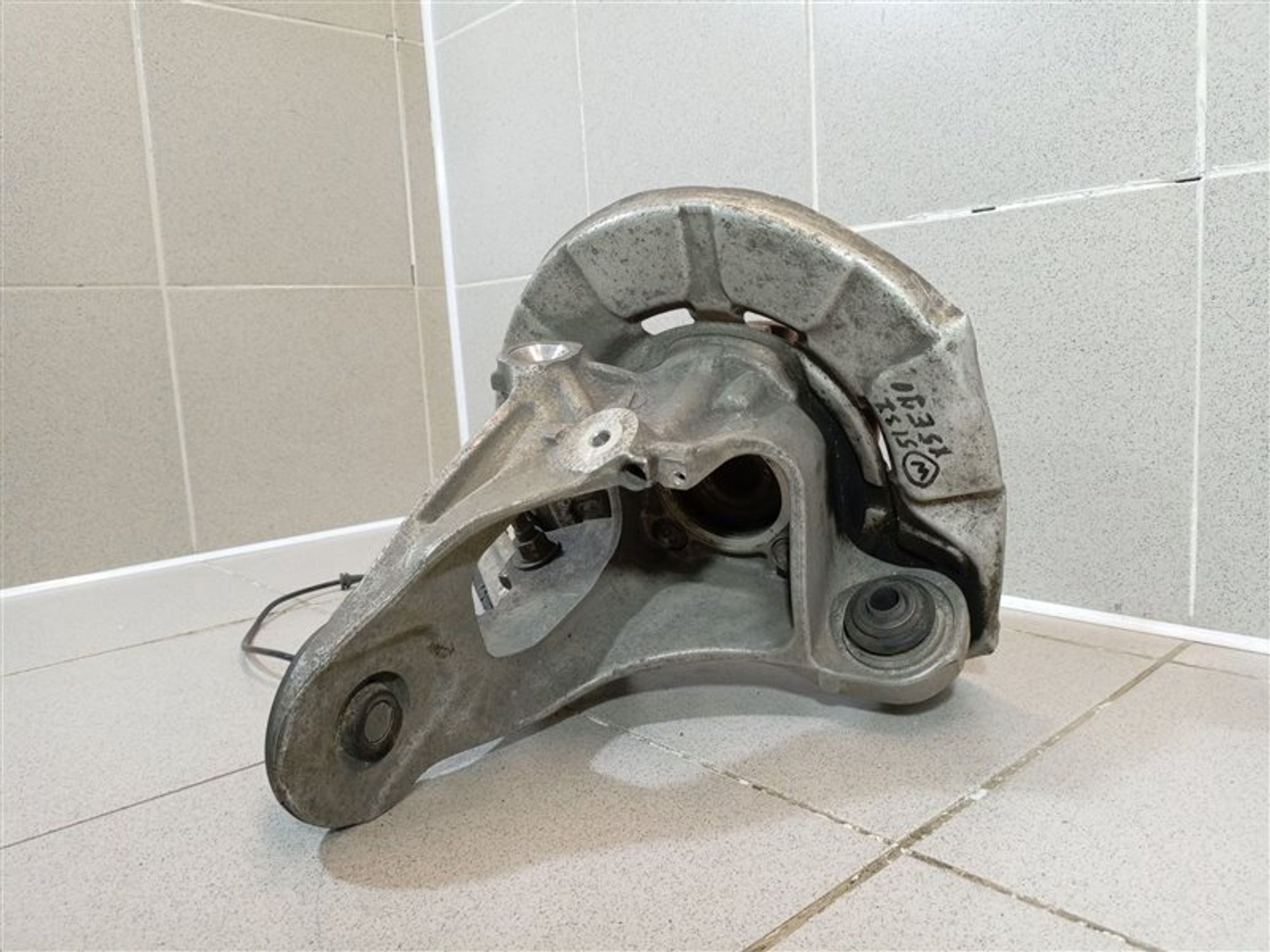 https://ycs.partsauto.market/partsauto-images/thmbs/dc0eef04b6e03176379763a38d44e994/5485ae3be825c0f79a1dc4d1e2b7bdea/48459d09f112877a17417d06daeeb02d.jpg