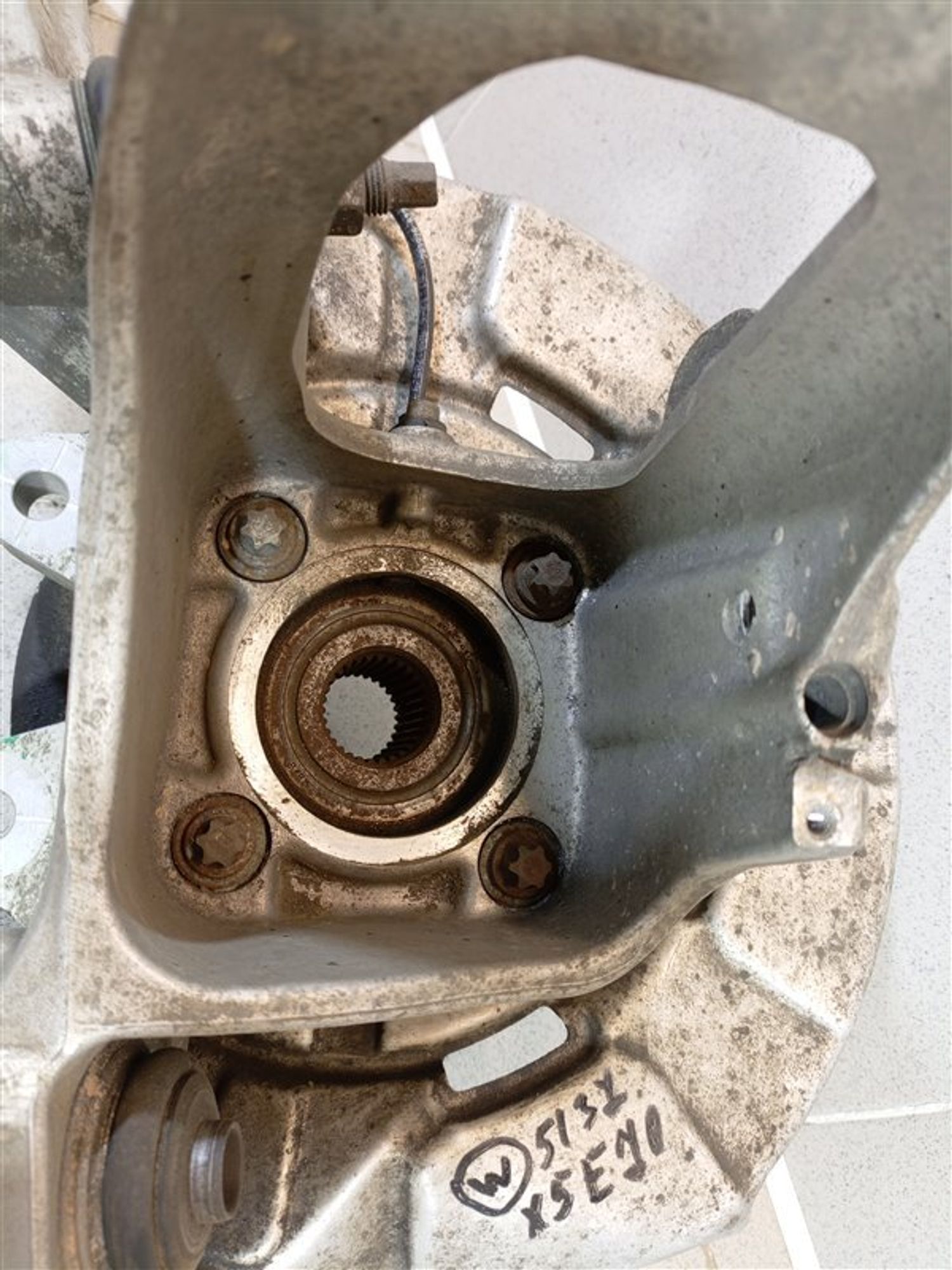 https://ycs.partsauto.market/partsauto-images/thmbs/dc0eef04b6e03176379763a38d44e994/5485ae3be825c0f79a1dc4d1e2b7bdea/bde620d9fec4c3d0f1fa524518fd2c66.jpg