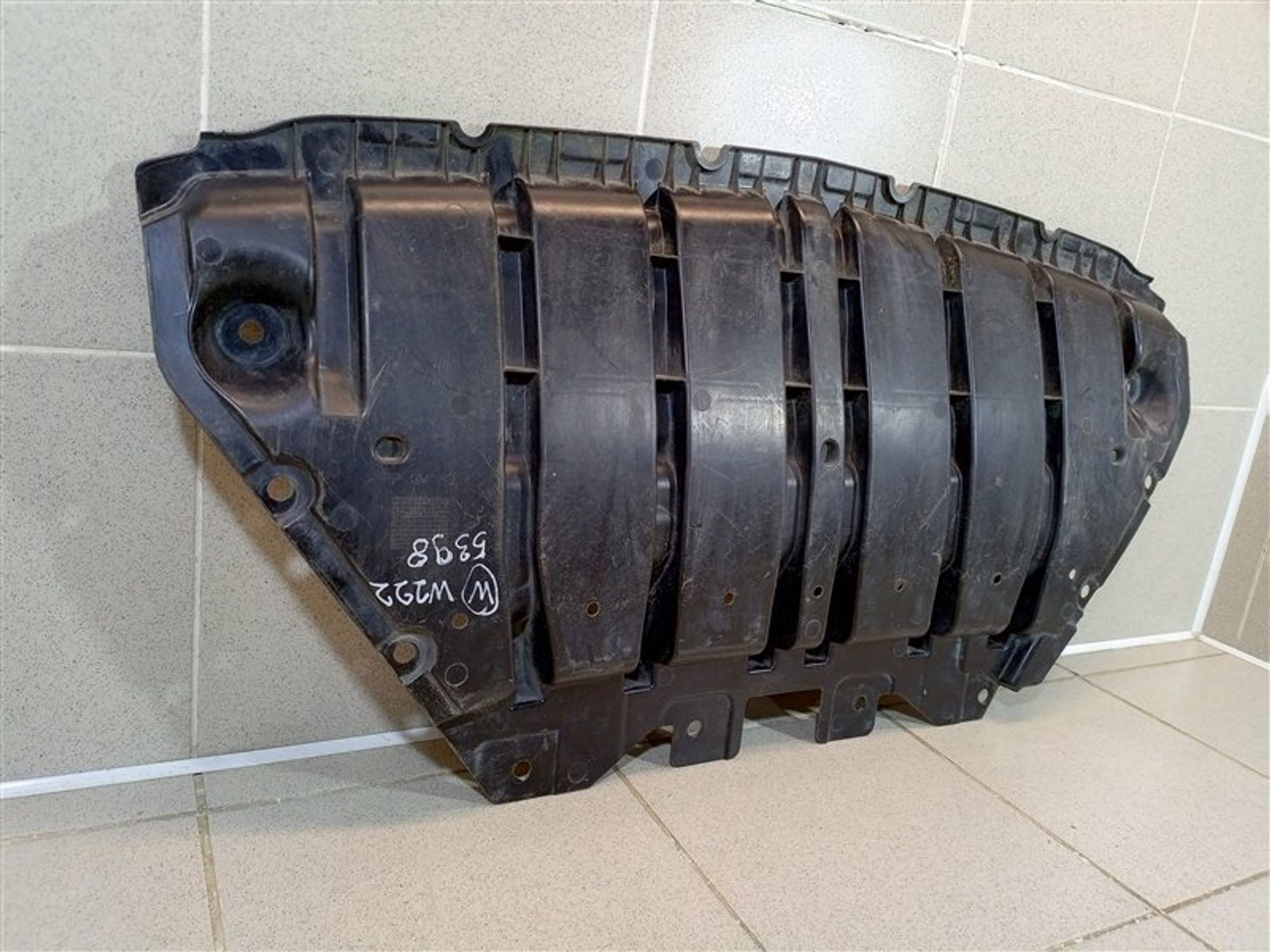 https://ycs.partsauto.market/partsauto-images/thmbs/dc0eef04b6e03176379763a38d44e994/5637c5ad7fa5df2d6a77d3311601a38b/2dd8d27919211e9e1b927b1db531ffb4.jpg