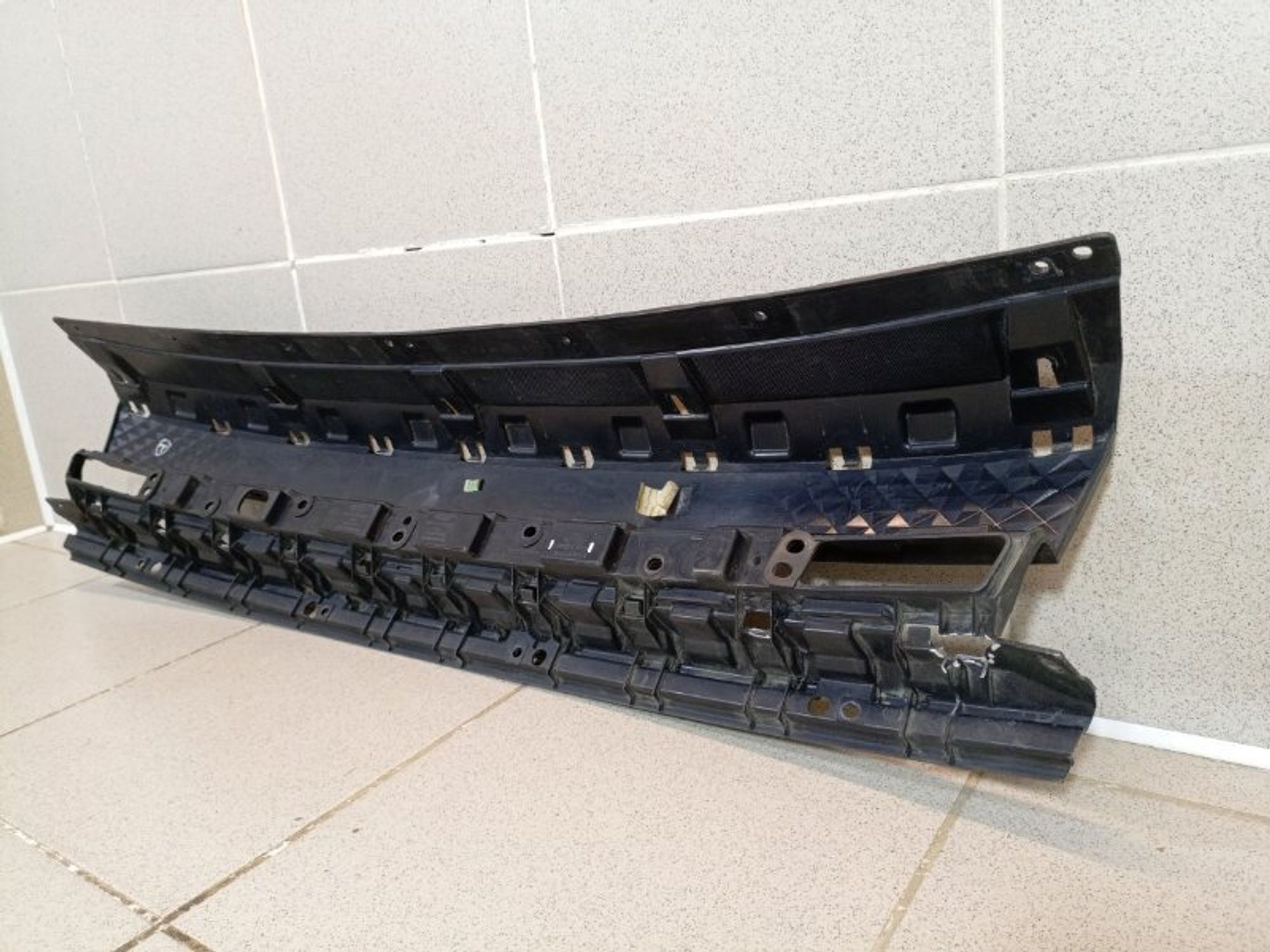 https://ycs.partsauto.market/partsauto-images/thmbs/dc0eef04b6e03176379763a38d44e994/57c474b5fa87df6a13f2c6fd1314b9bc/93a0f87262a225a772c40f1a91b02d69.jpg