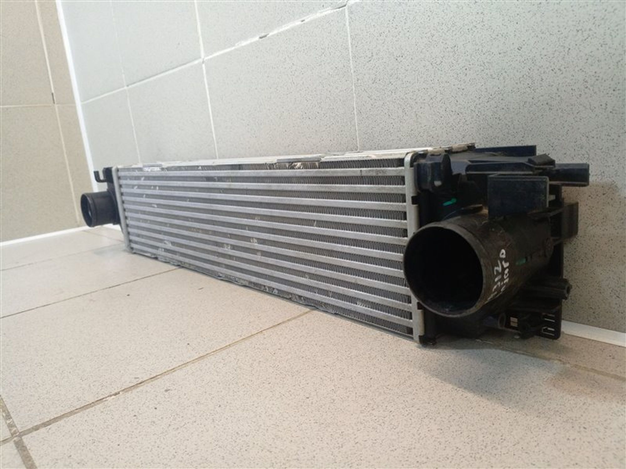https://ycs.partsauto.market/partsauto-images/thmbs/dc0eef04b6e03176379763a38d44e994/5bc5c7a19cd991b96afe02fd1871eb4f/b9e056dbf18f9a01bac2bad9b9b7dcda.jpg