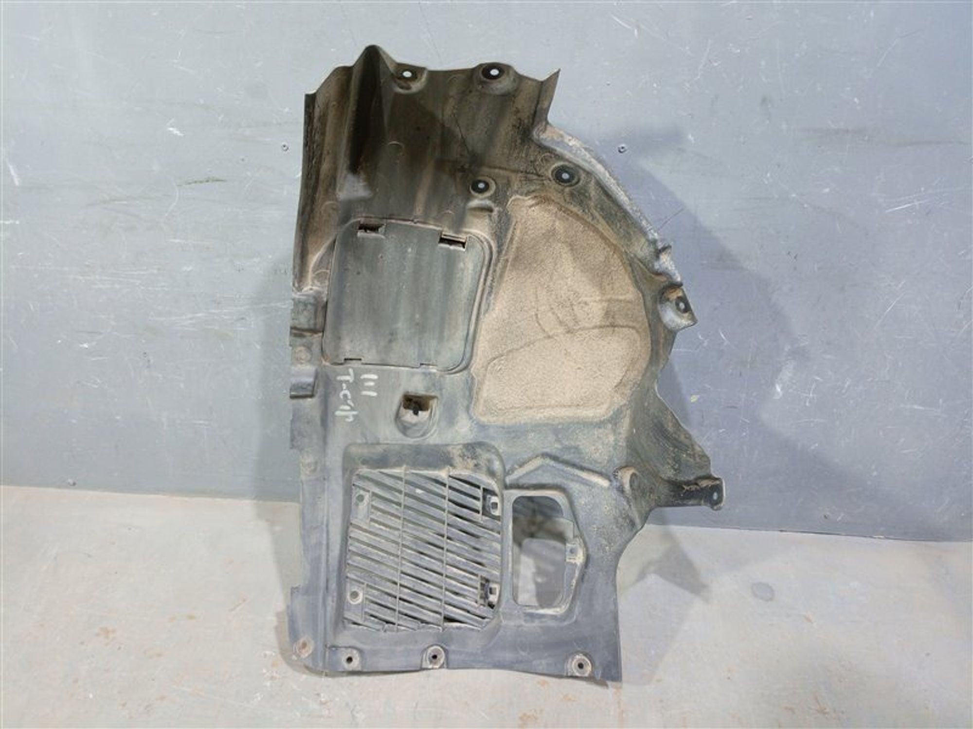 https://ycs.partsauto.market/partsauto-images/thmbs/dc0eef04b6e03176379763a38d44e994/5c8b5cd144b272b7eb2cc8319b3e3881/ab947cf7c596e700aff7c172f44a7ffd.jpg