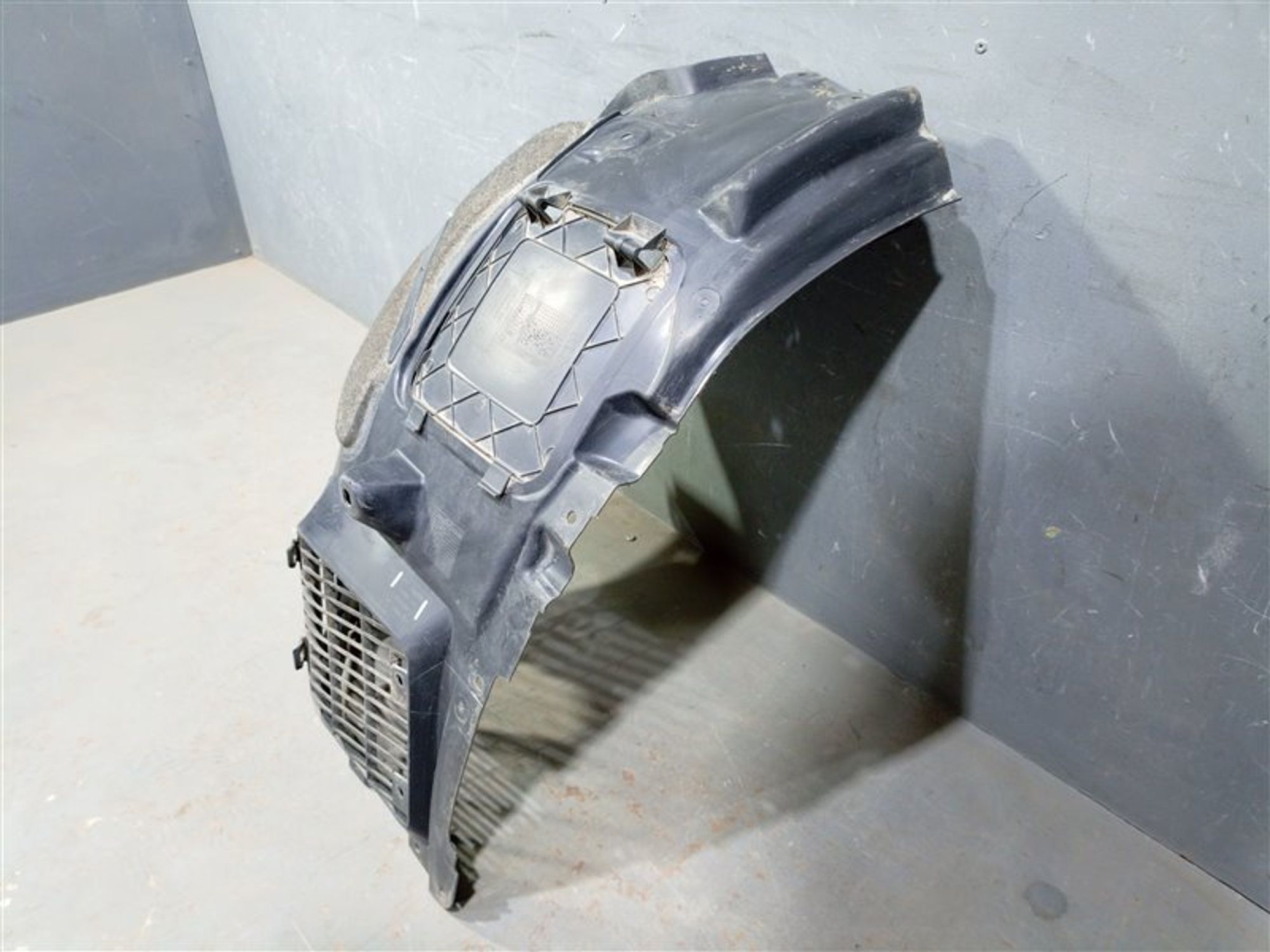 https://ycs.partsauto.market/partsauto-images/thmbs/dc0eef04b6e03176379763a38d44e994/5c8b5cd144b272b7eb2cc8319b3e3881/cbc2662e54c09278818980dafd669f78.jpg