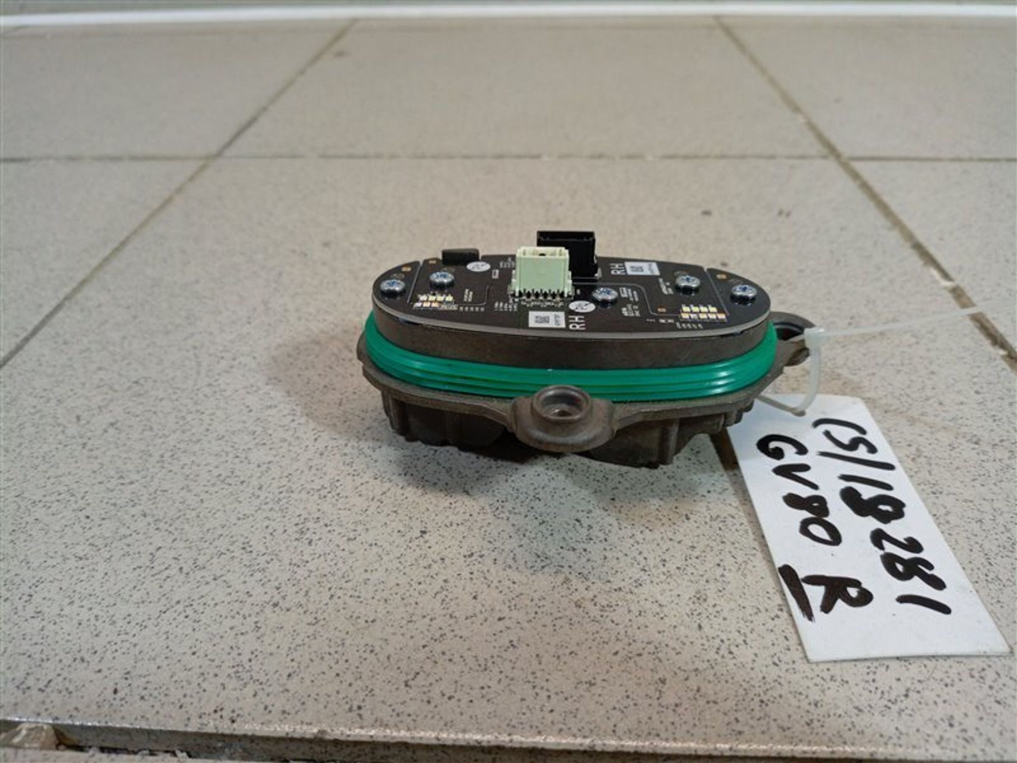 https://ycs.partsauto.market/partsauto-images/thmbs/dc0eef04b6e03176379763a38d44e994/5d5360f76260c9c5a619885050d162e1/7cdd41ede7f54b9ce8e3c83ebd2137d7.jpg