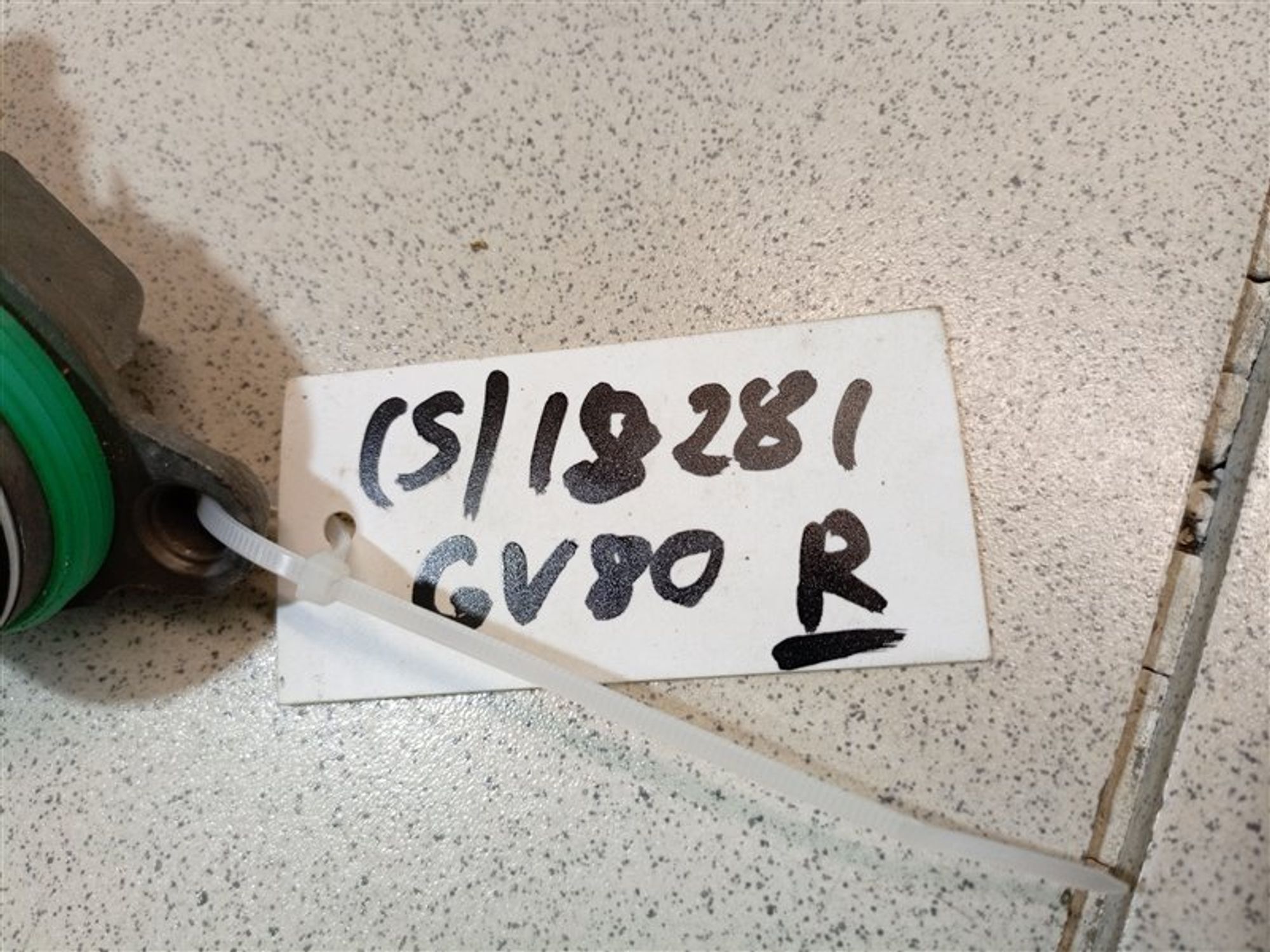 https://ycs.partsauto.market/partsauto-images/thmbs/dc0eef04b6e03176379763a38d44e994/5d5360f76260c9c5a619885050d162e1/c6fe4065c3c811d3fa07addd3e0ff122.jpg
