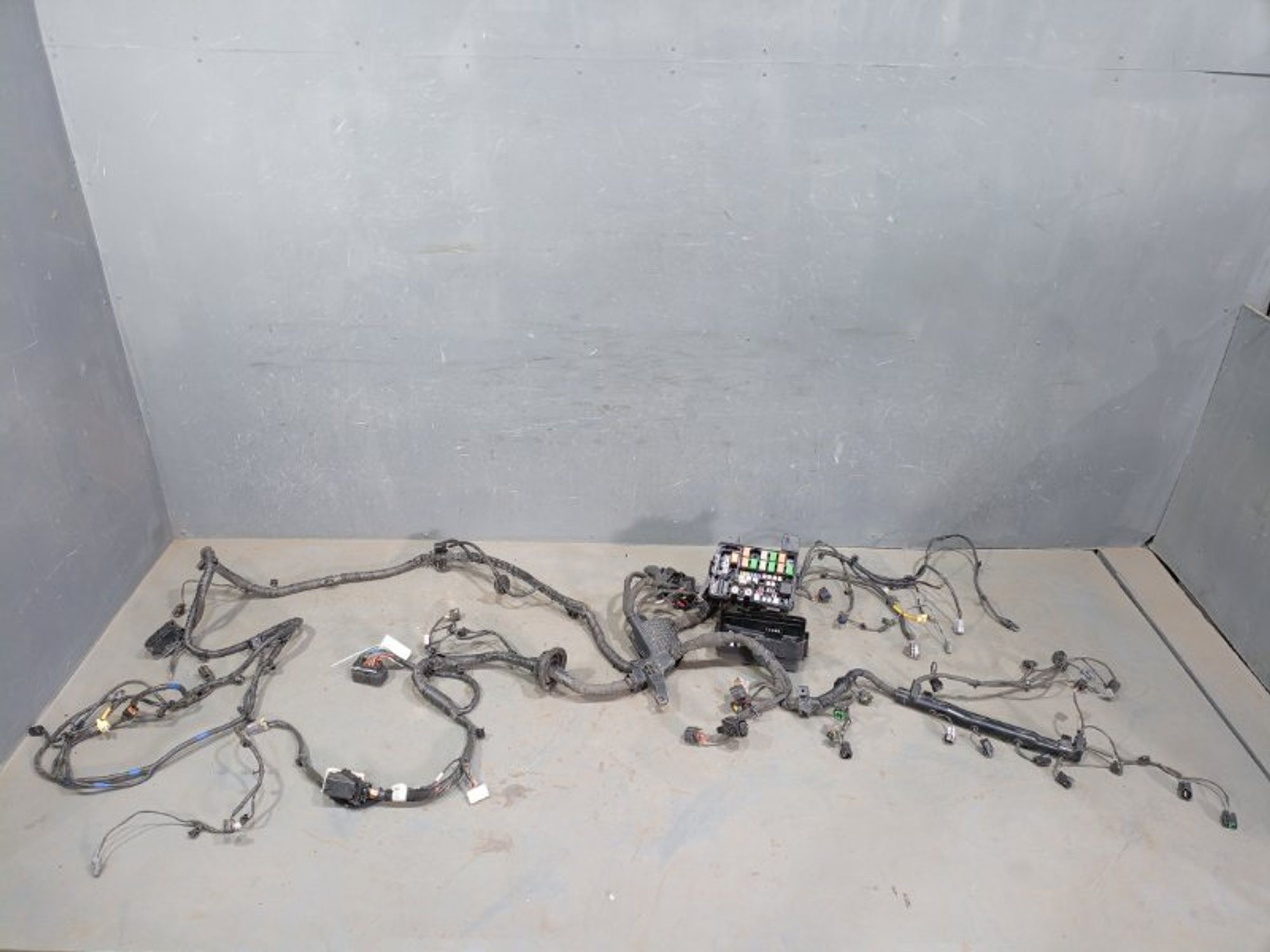 https://ycs.partsauto.market/partsauto-images/thmbs/dc0eef04b6e03176379763a38d44e994/5d6c9d7187a810f5a46dc99af7db913f/f61e5b95696ced7481dc61c22af1c9a5.jpg