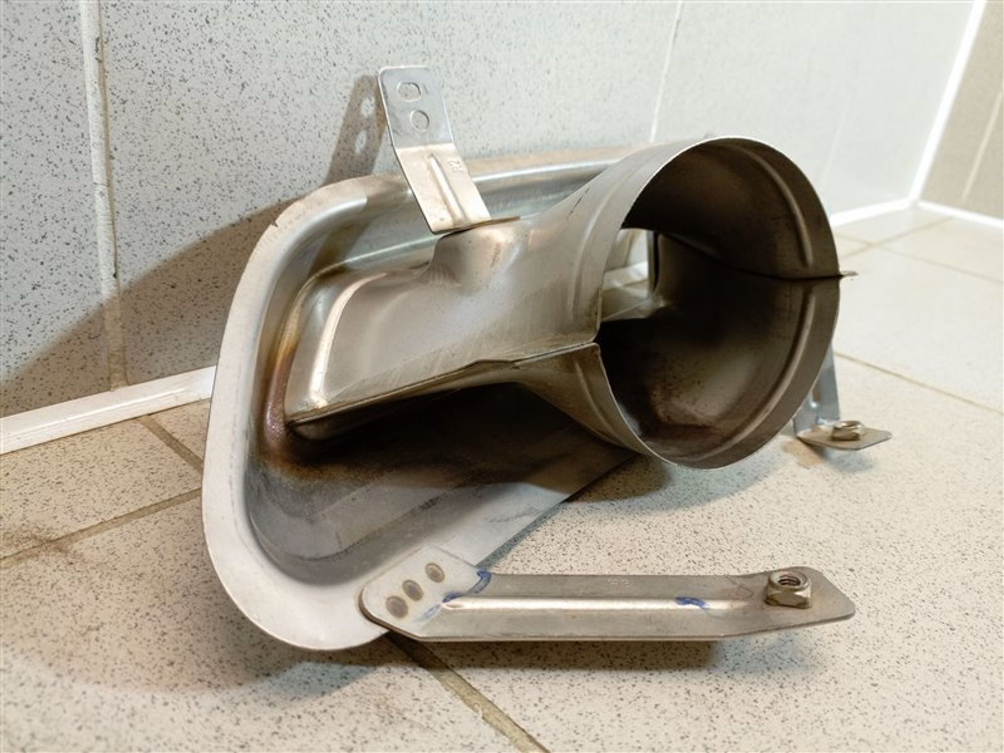 https://ycs.partsauto.market/partsauto-images/thmbs/dc0eef04b6e03176379763a38d44e994/5dc1d6da69608ff5365b38ad85422c67/9eb931d17f2e78ff2119cc1e6fdabb1c.jpg