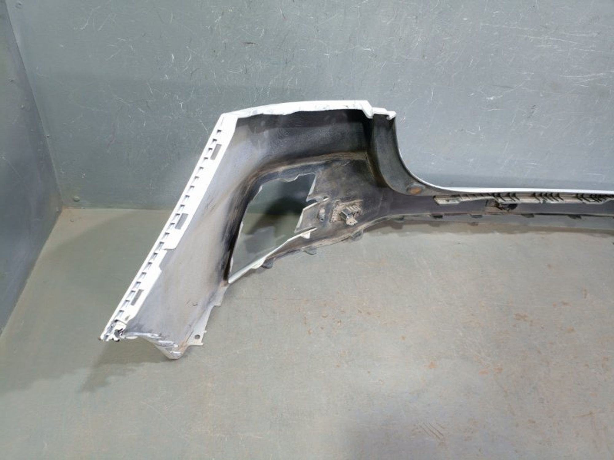 https://ycs.partsauto.market/partsauto-images/thmbs/dc0eef04b6e03176379763a38d44e994/5ef1461317d143f63ca1d4f4653bc7be/ecb1afdda53f5620d14313caf8727d96.jpg