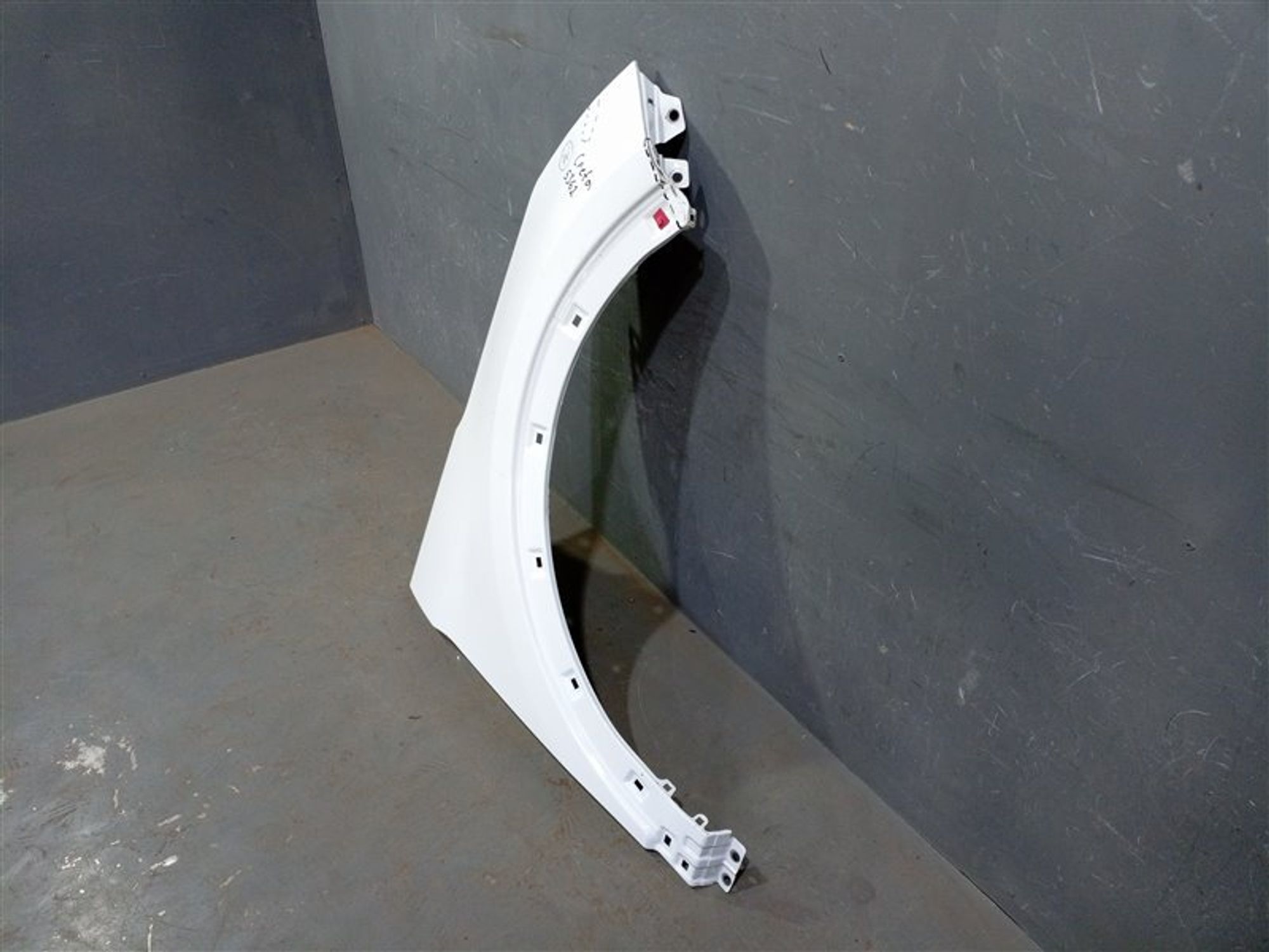 https://ycs.partsauto.market/partsauto-images/thmbs/dc0eef04b6e03176379763a38d44e994/5efa49703f5a99b505b9b1c6289a45ad/d921acfdfed2c734412923079c630884.jpg