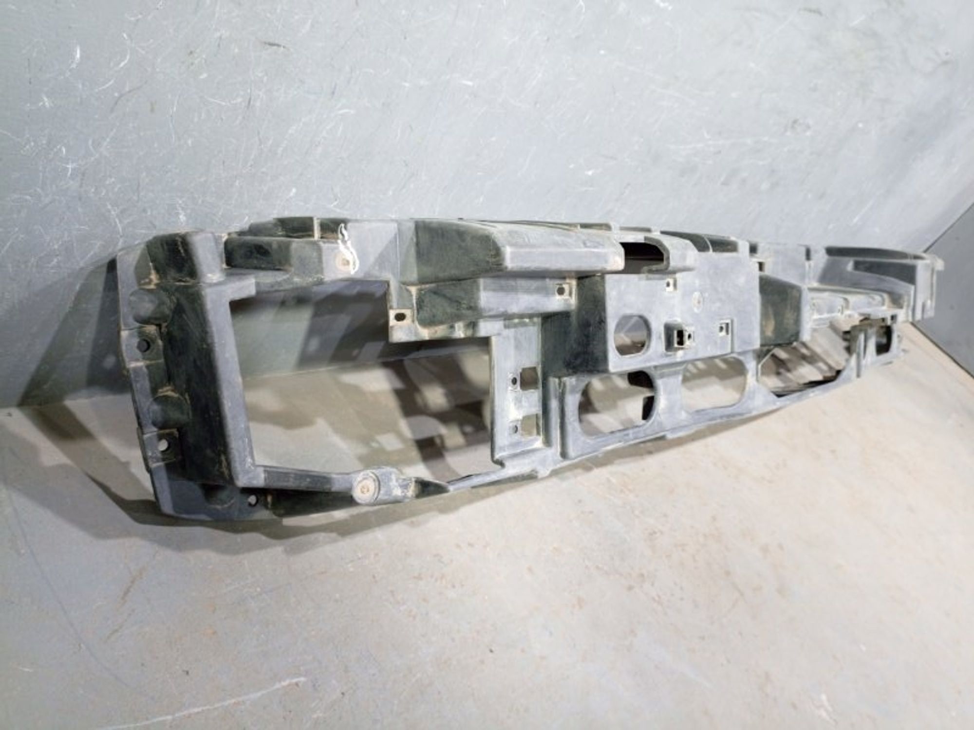 https://ycs.partsauto.market/partsauto-images/thmbs/dc0eef04b6e03176379763a38d44e994/65dae3f3542b55bac98b191be5e2a019/55e87364b9686ef733dab27b79d2502c.jpg