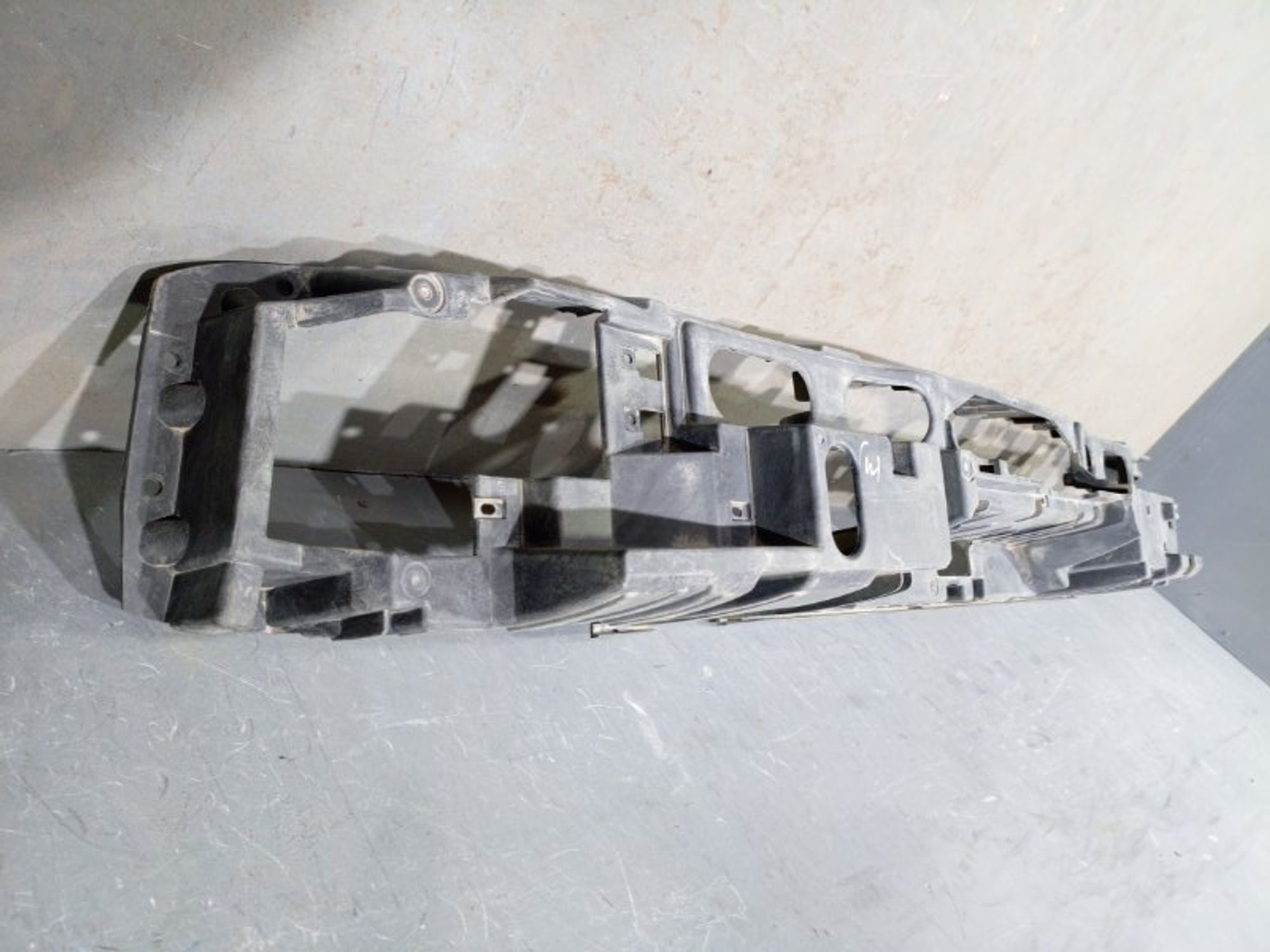 https://ycs.partsauto.market/partsauto-images/thmbs/dc0eef04b6e03176379763a38d44e994/65dae3f3542b55bac98b191be5e2a019/83bc269c0a07f959aee14c33907b004b.jpg