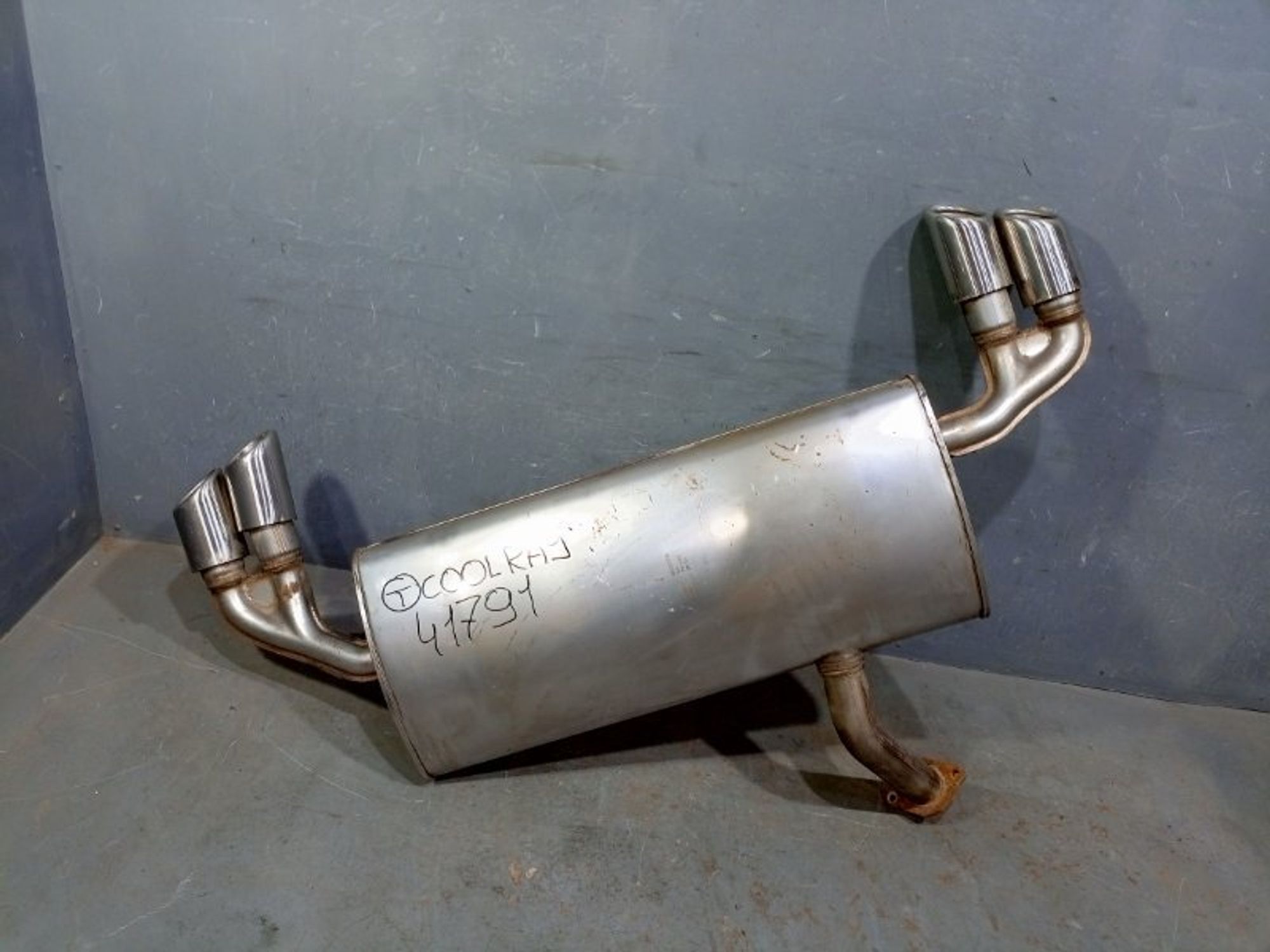 https://ycs.partsauto.market/partsauto-images/thmbs/dc0eef04b6e03176379763a38d44e994/66edf13bf28e26dc870c94f32e8144ab/42a4f82ee6375e5379318d8d1cd97953.jpg