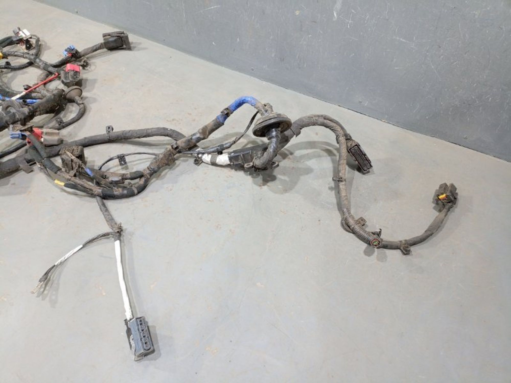 https://ycs.partsauto.market/partsauto-images/thmbs/dc0eef04b6e03176379763a38d44e994/67d762f7106b94265807675bbe025fa9/f6899169da70542602db2a23cde1c28f.jpg