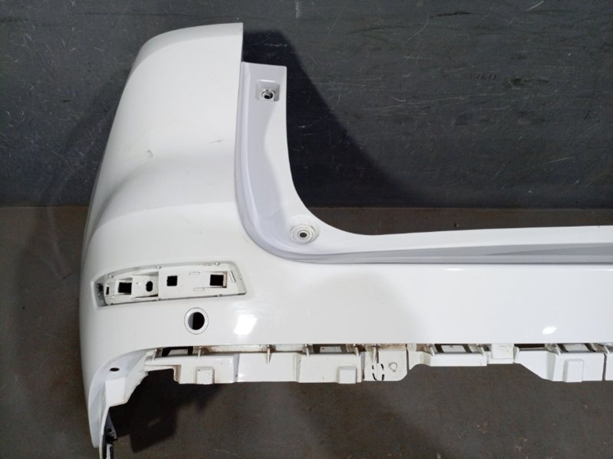 https://ycs.partsauto.market/partsauto-images/thmbs/dc0eef04b6e03176379763a38d44e994/6a56d6094faabce730f7cc2e4a785c90/da93aea9da8c030962aeba864f2ad8ef.jpg
